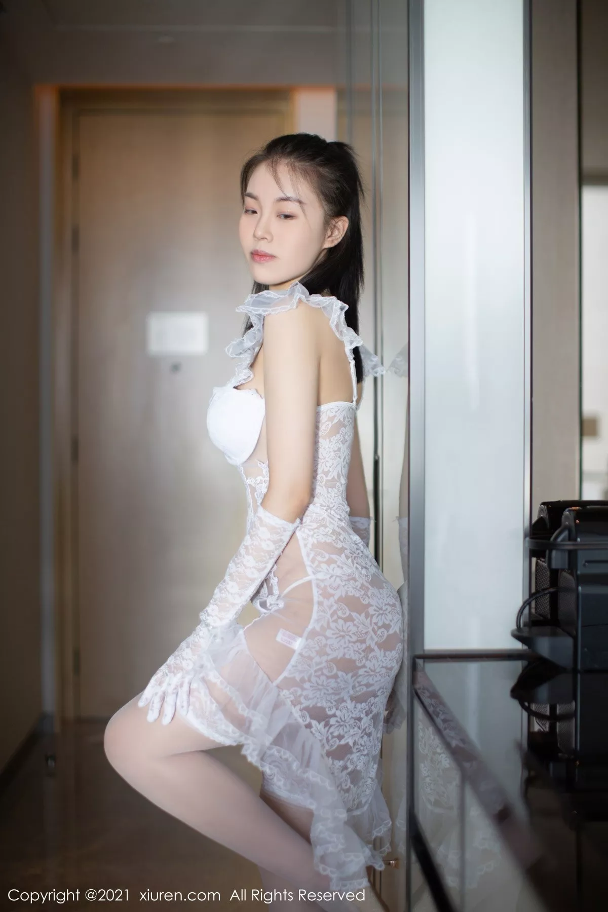 [XiuRen秀人网]第4119期一颗甜蛋黄写真 [66P]-001