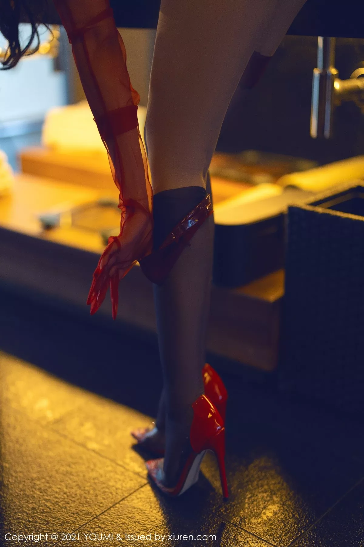 [YouMi尤蜜荟]第711期允爾写真 [70P]-036
