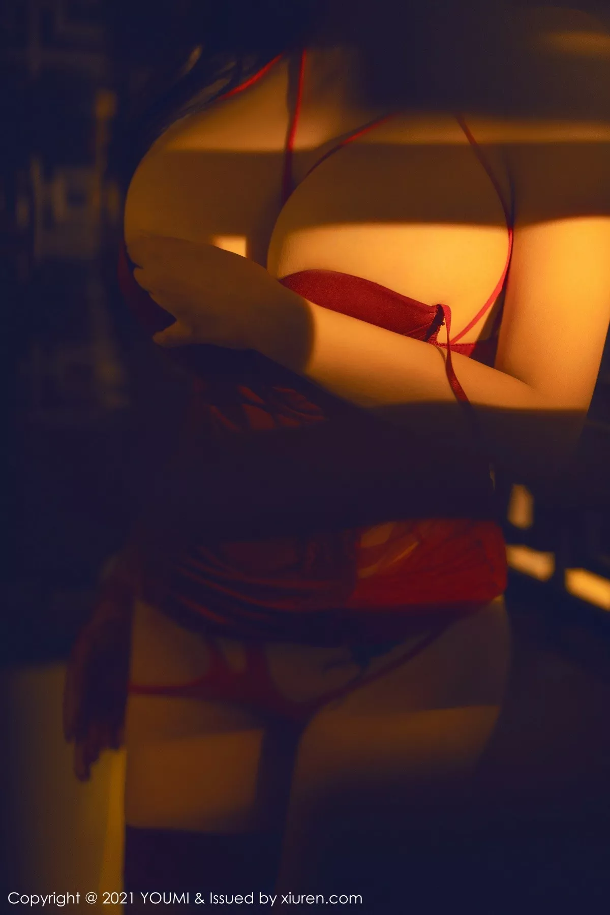 [YouMi尤蜜荟]第711期允爾写真 [70P]-050