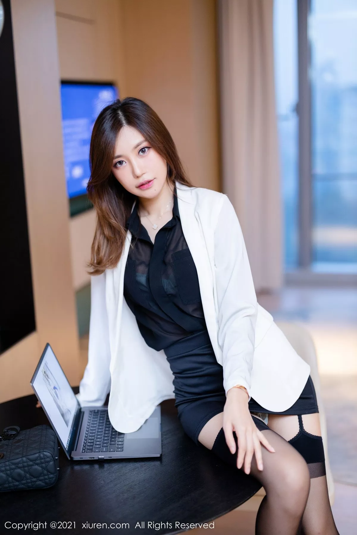 [XiuRen秀人网]第4285期绮里嘉写真 [68P]-025