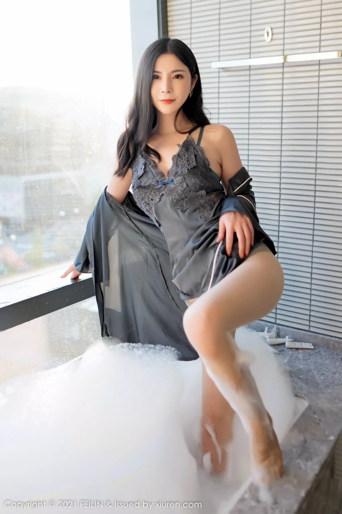 [FeiLin嗲囡囡]第420期小蛮妖写真 [90P]-051