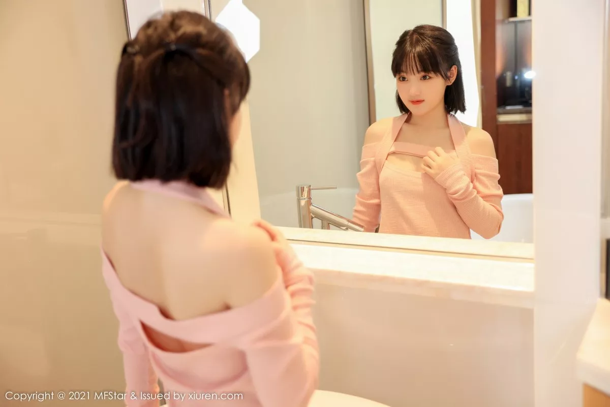 [MFStar模范学院]第545期甜筒晓彤写真 [56P]-026