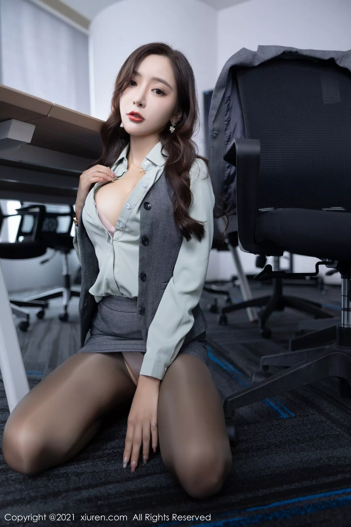 [XiuRen秀人网]第4251期王馨瑶写真 [80P]-038