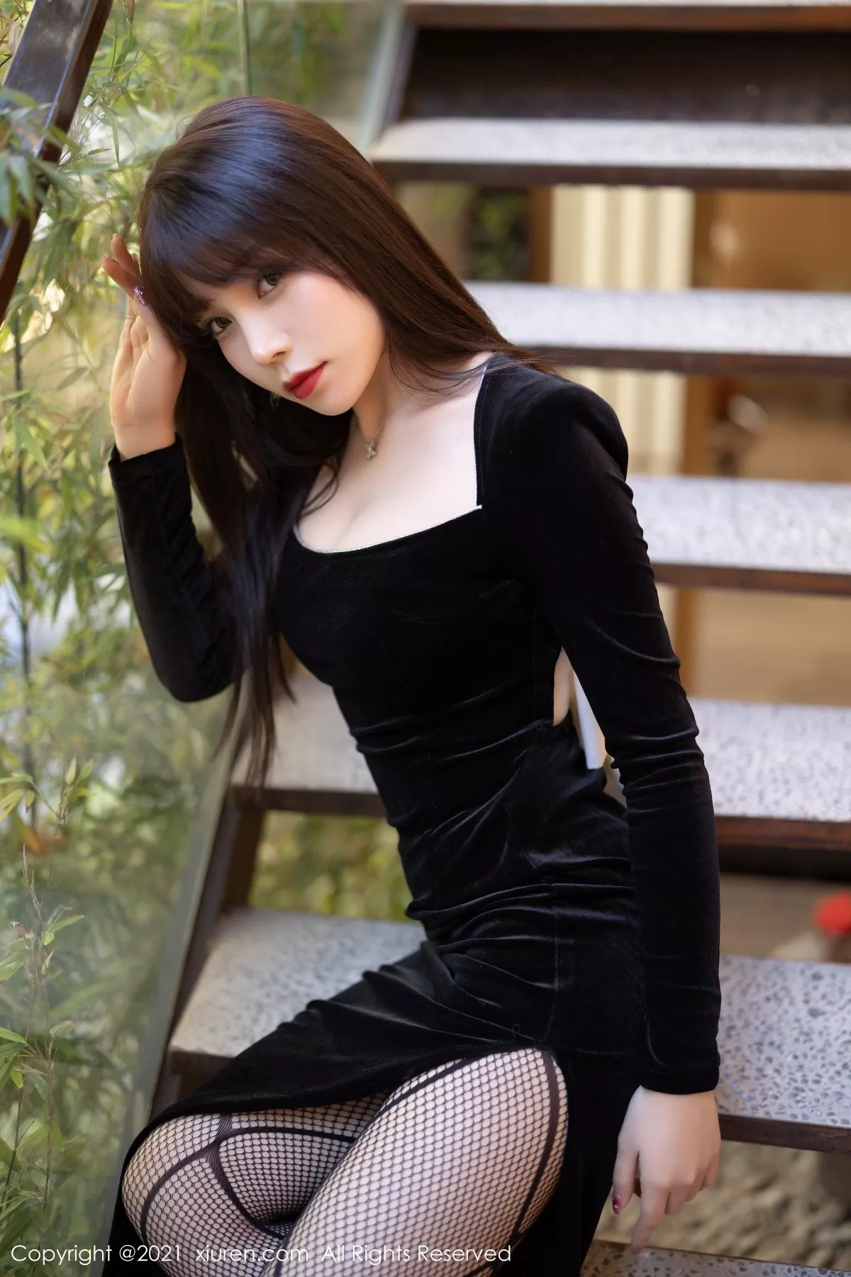 [XiuRen秀人网]第4322期芝芝写真 [86P]-011