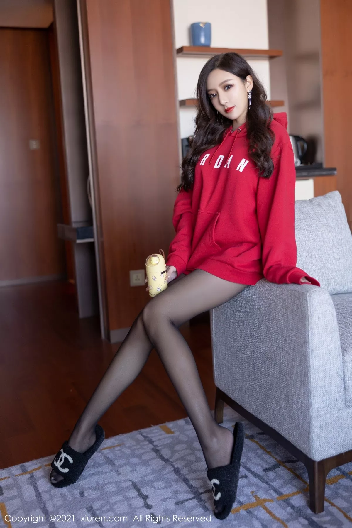 [XiuRen秀人网]第4356期王馨瑶写真 [82P]-001
