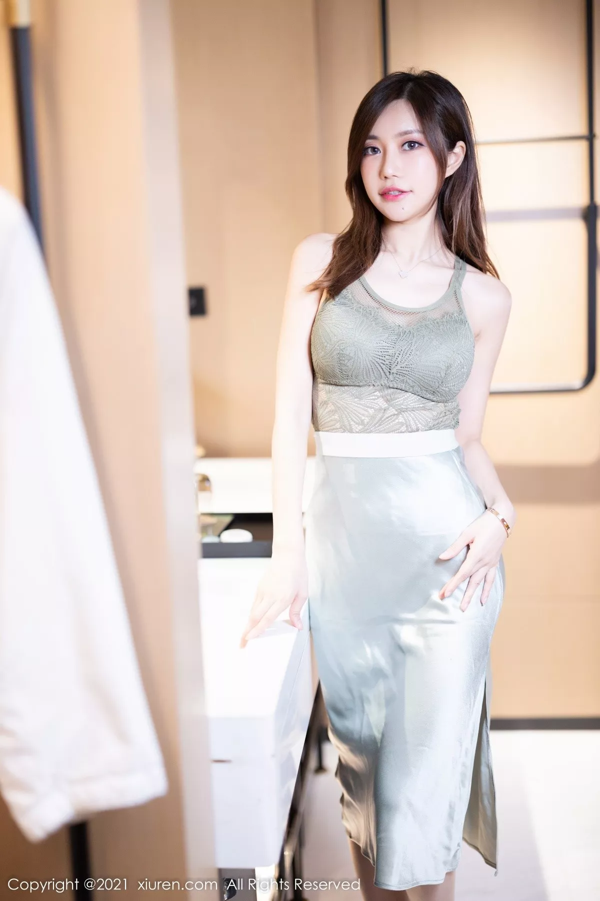 [XiuRen秀人网]第4353期绮里嘉写真 [48P]-029