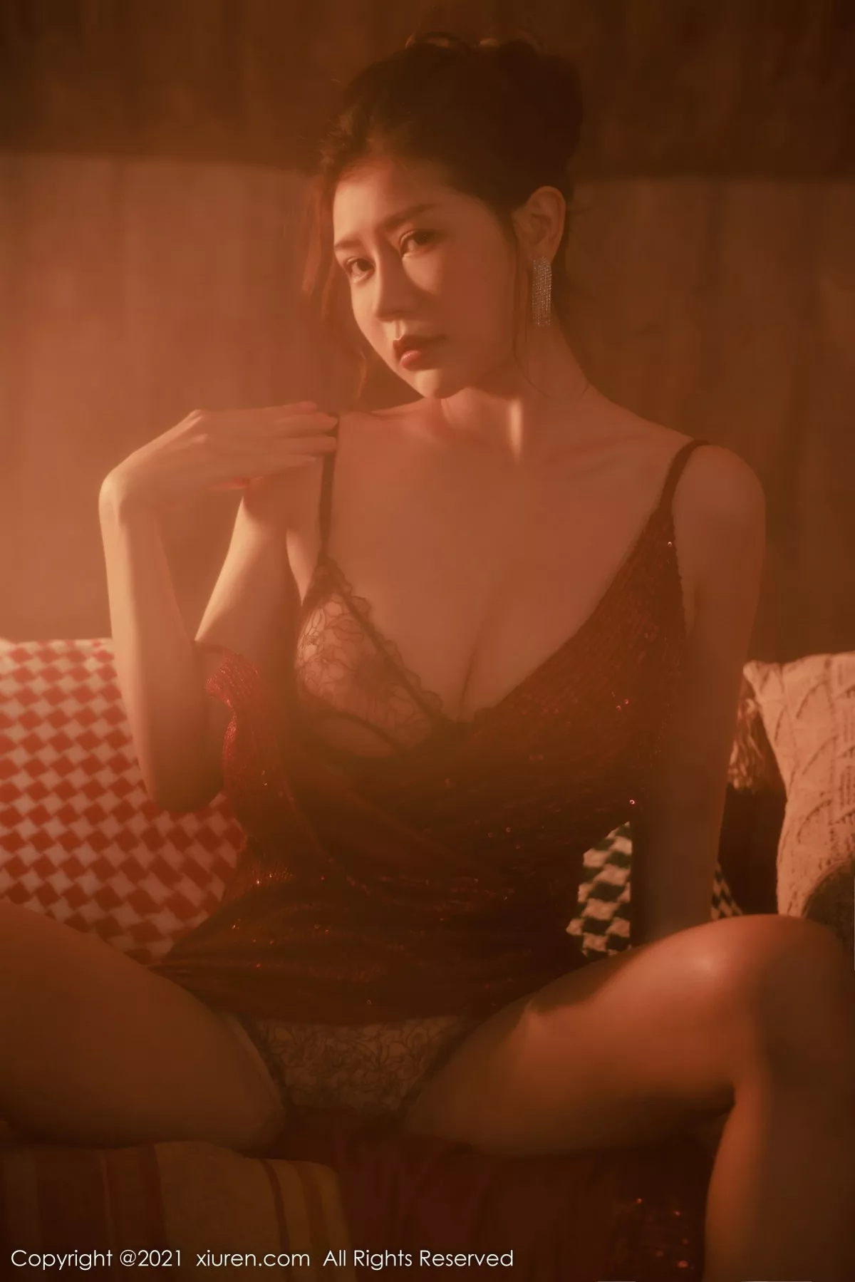 [XiuRen秀人网]第4357期尹甜甜写真 [60P]-003