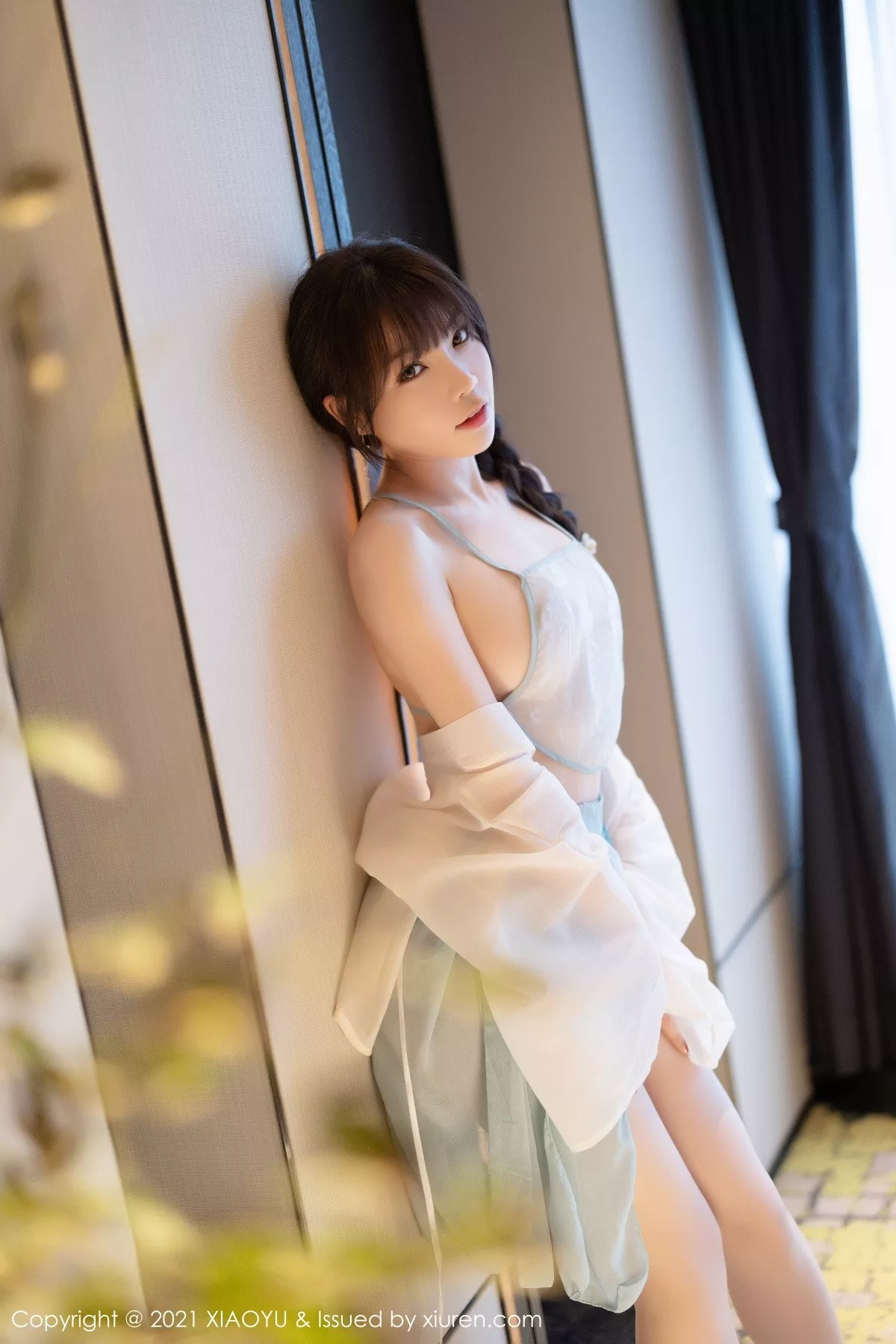 [XiaoYu画语界]第679期芝芝写真 [95P]-014