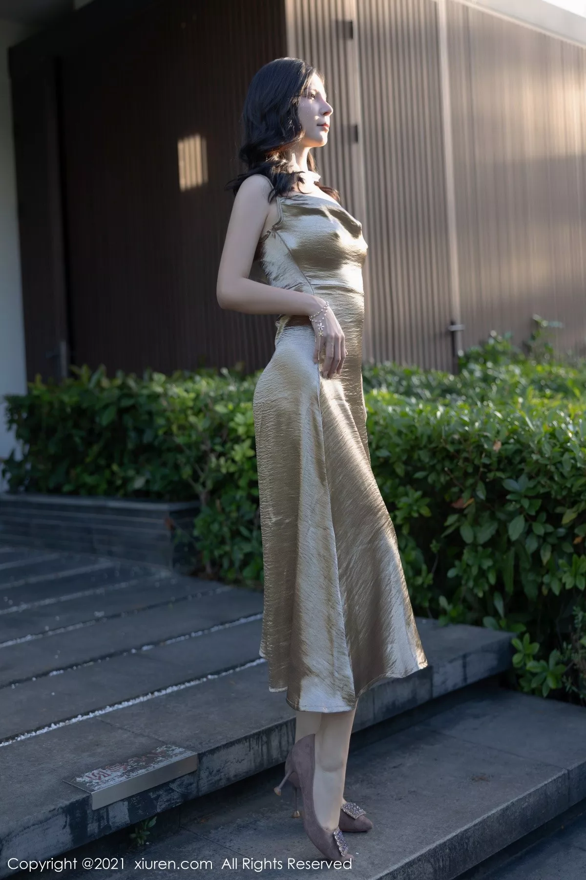 [XiuRen秀人网]第4254期小蛮妖写真 [83P]-001