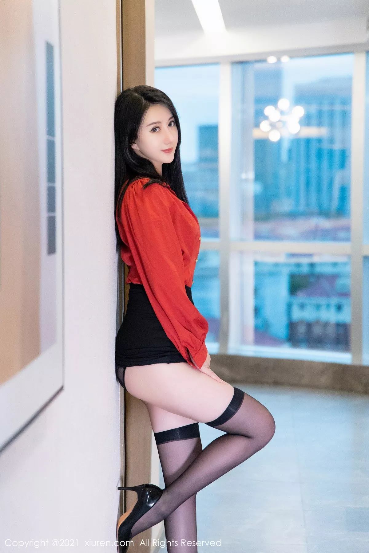 [XiuRen秀人网]第4253期苏小曼写真 [50P]-001