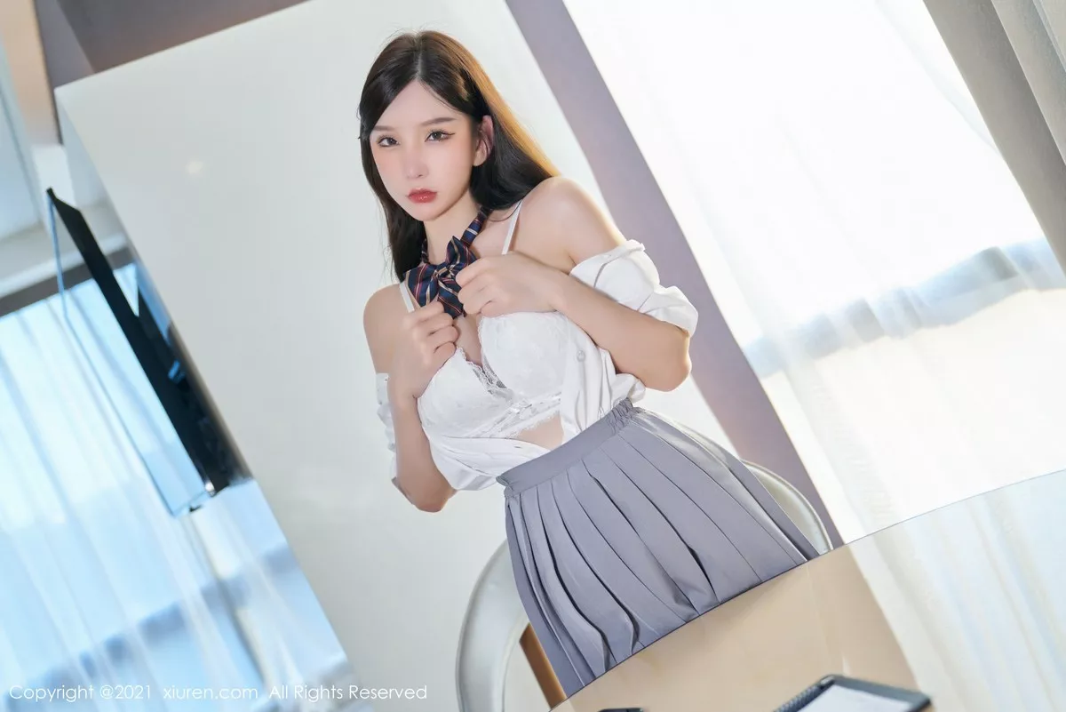 [XiuRen秀人网]第4258期周于希写真 [89P]-027