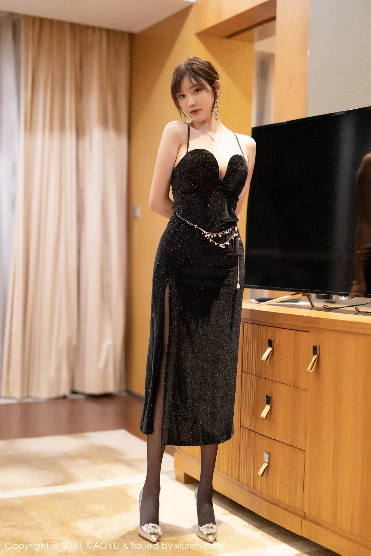 [XiaoYu画语界]第660期杨晨晨写真 [66P]-001