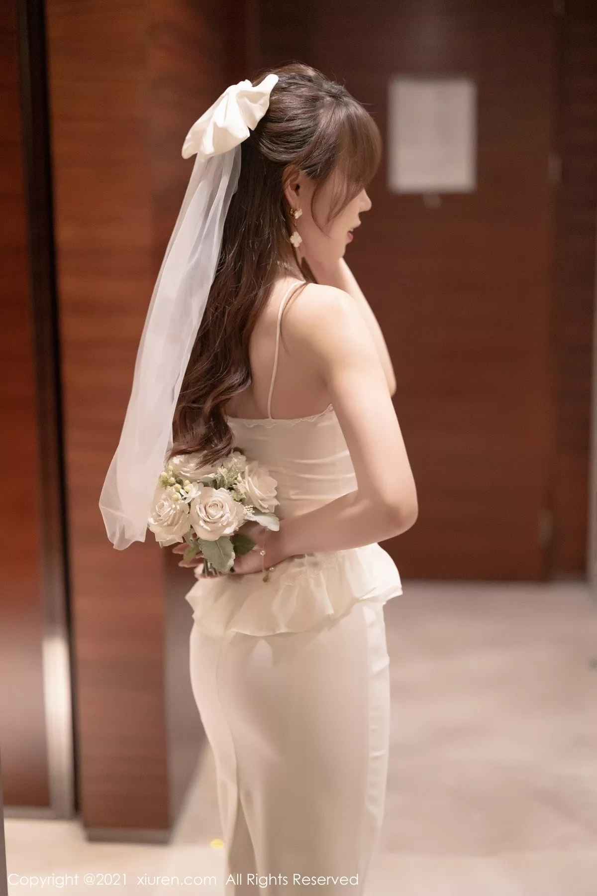 [XiuRen秀人网]第4269期芝芝写真 [100P]-002