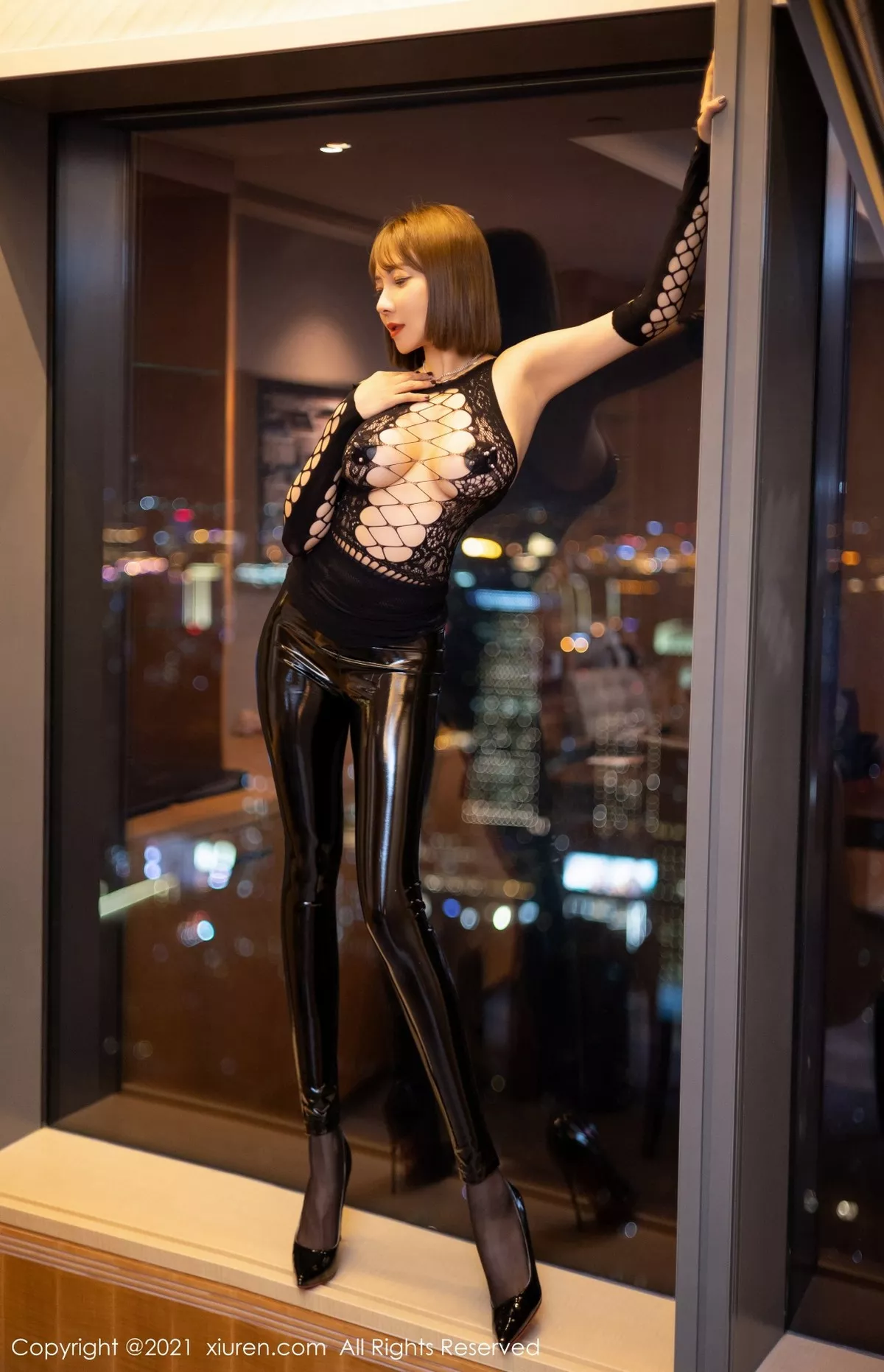 [XiuRen秀人网]第4267期果儿写真 [60P]-013