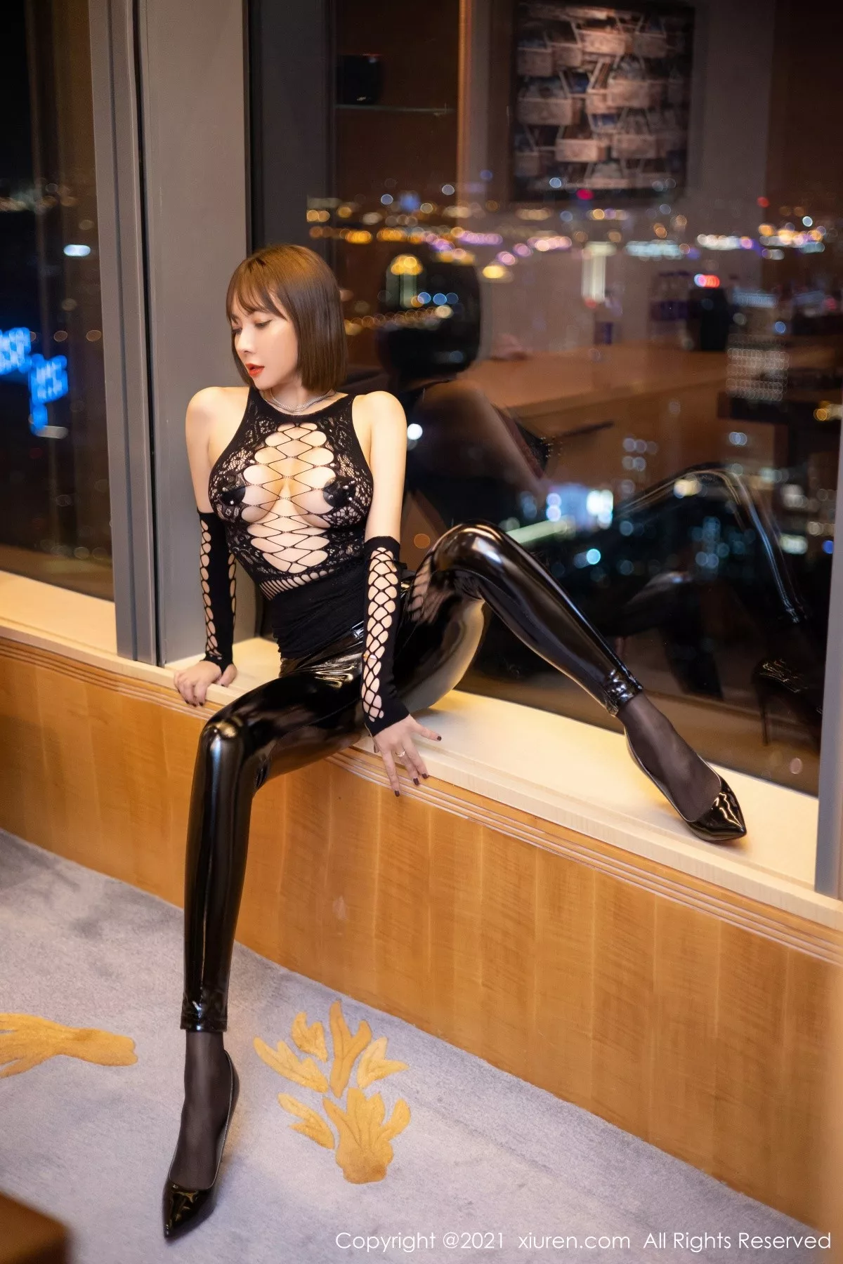 [XiuRen秀人网]第4267期果儿写真 [60P]-022