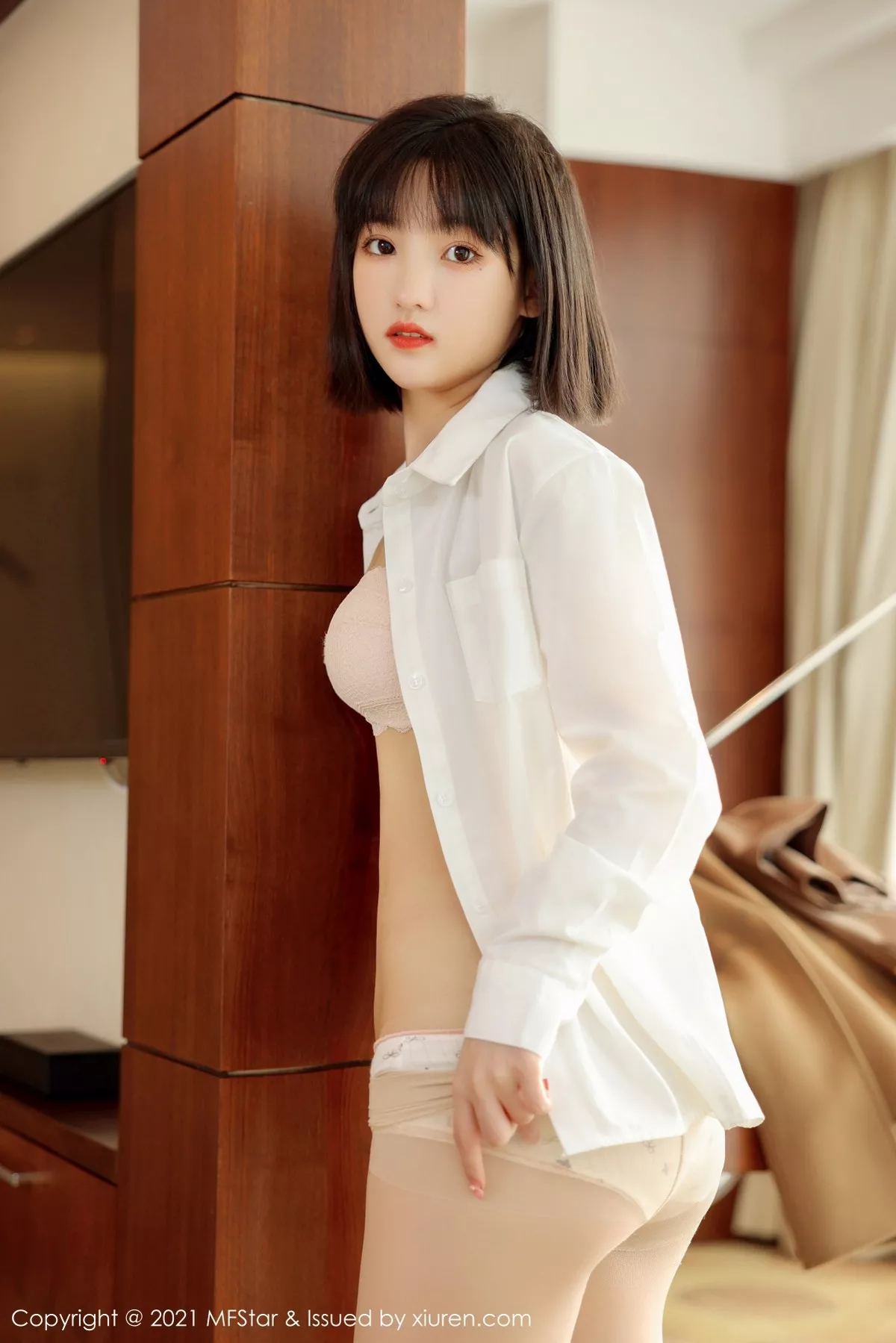 [MFStar模范学院]第543期甜筒晓彤写真 [53P]-037