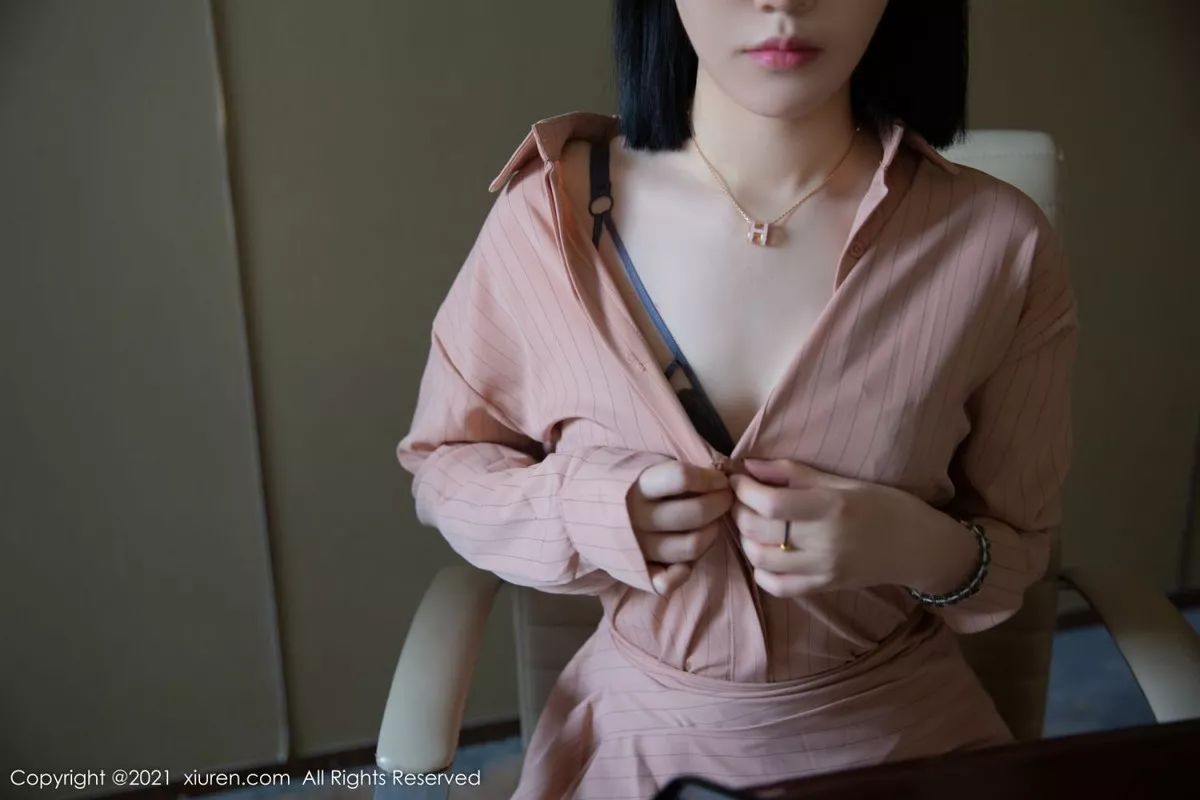 [XiuRen秀人网]第4393期一颗甜蛋黄写真 [81P]-009