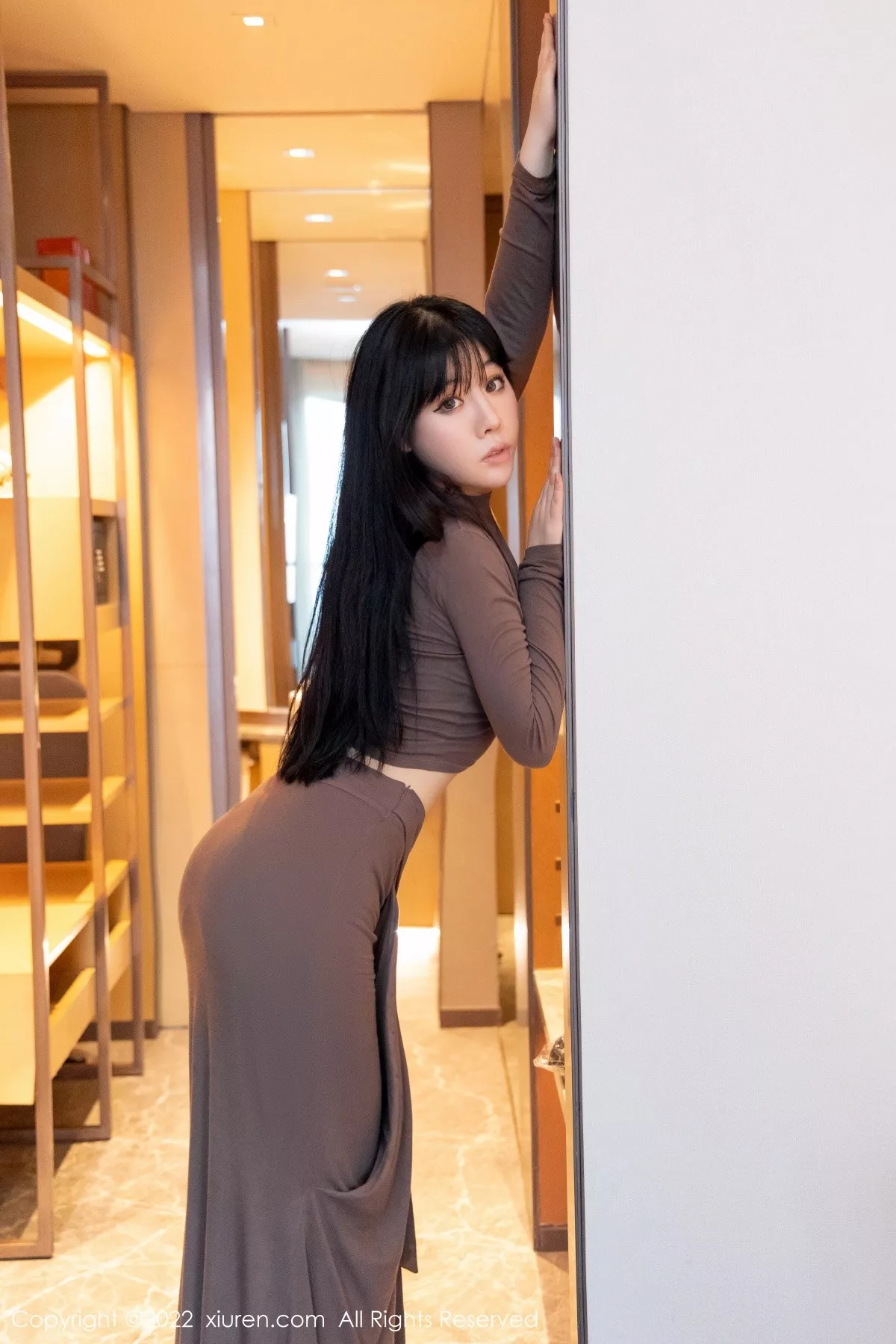 [XiuRen秀人网]第4418期徐媛媛写真 [42P]-002