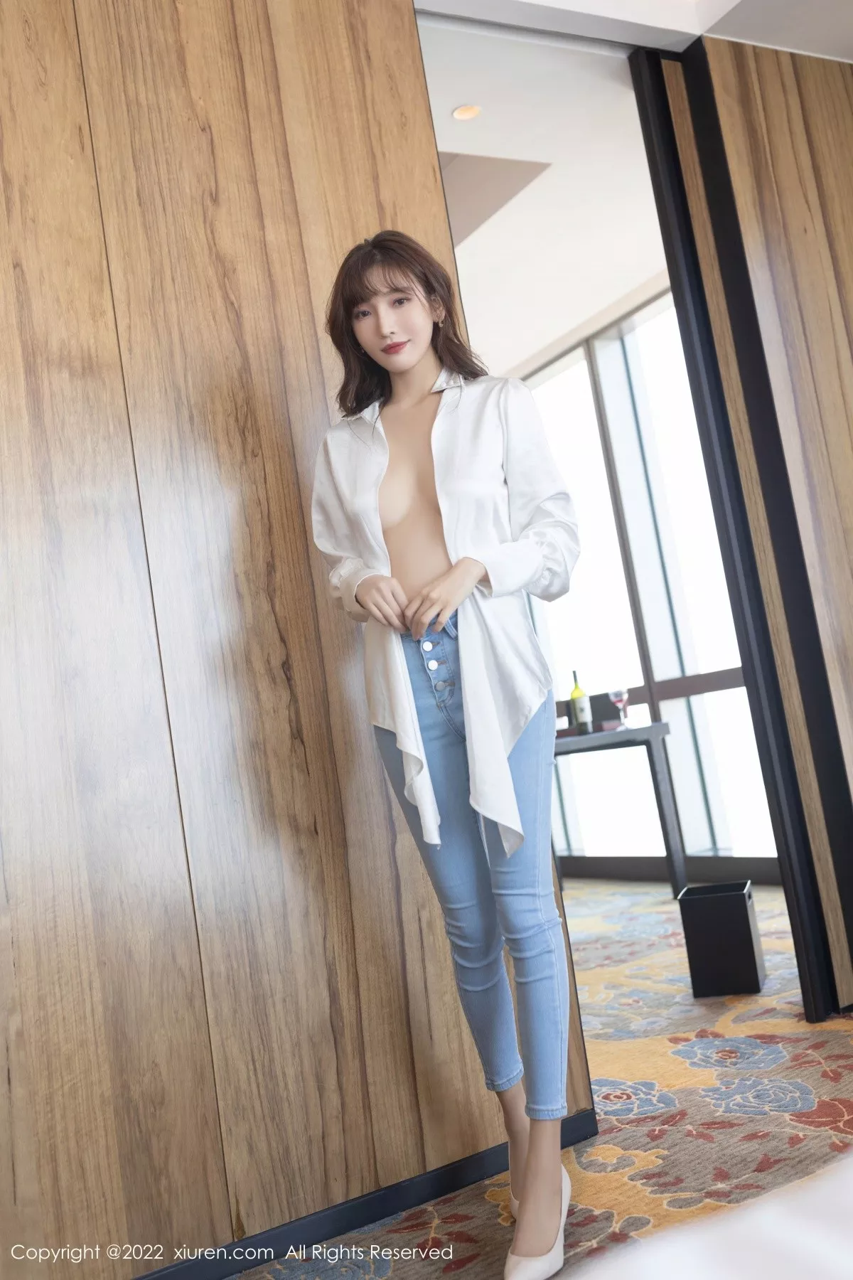 [XiuRen秀人网]第4425期陆萱萱写真 [89P]-005