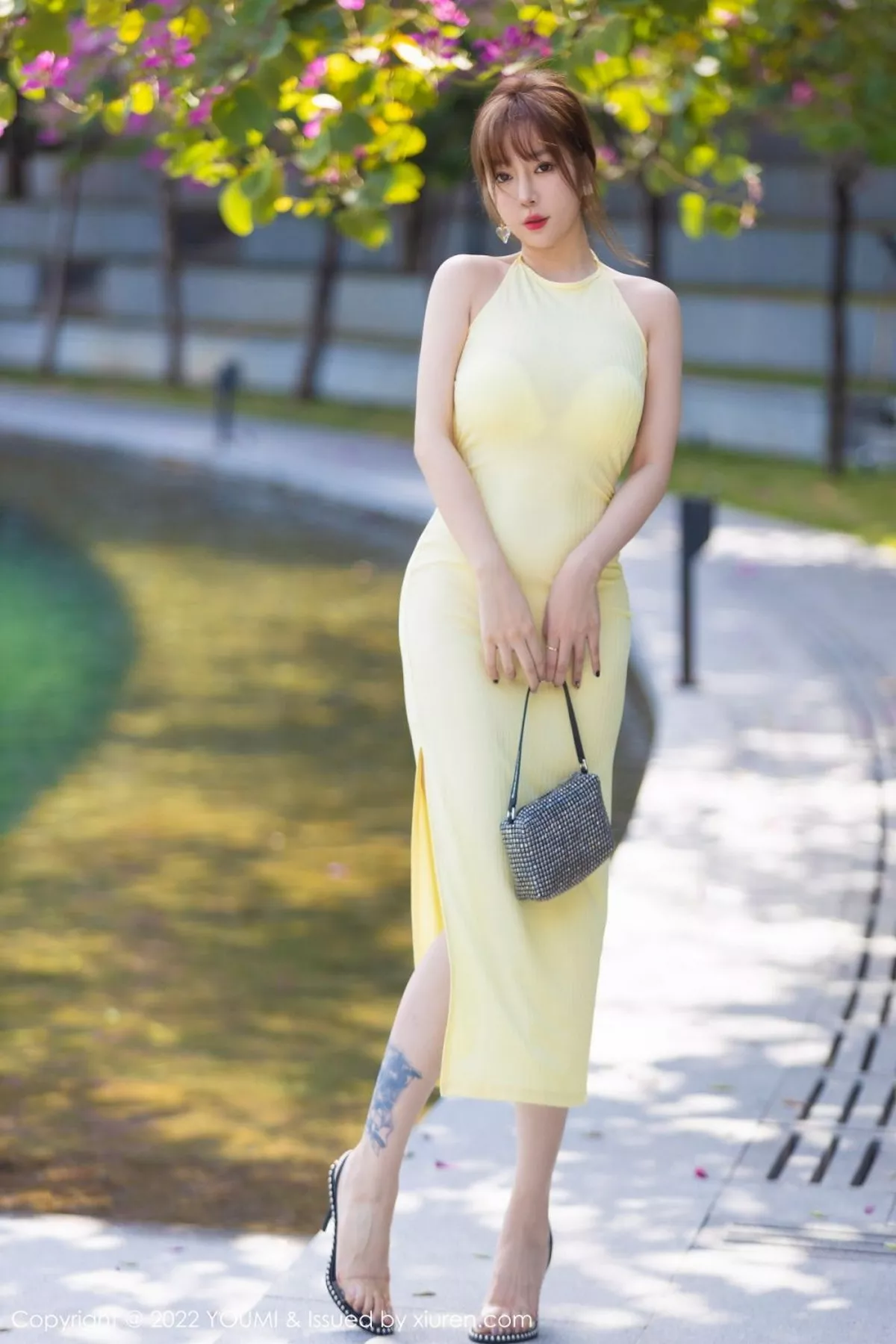 [YouMi尤蜜荟]第738期王雨纯写真 [82P]-001