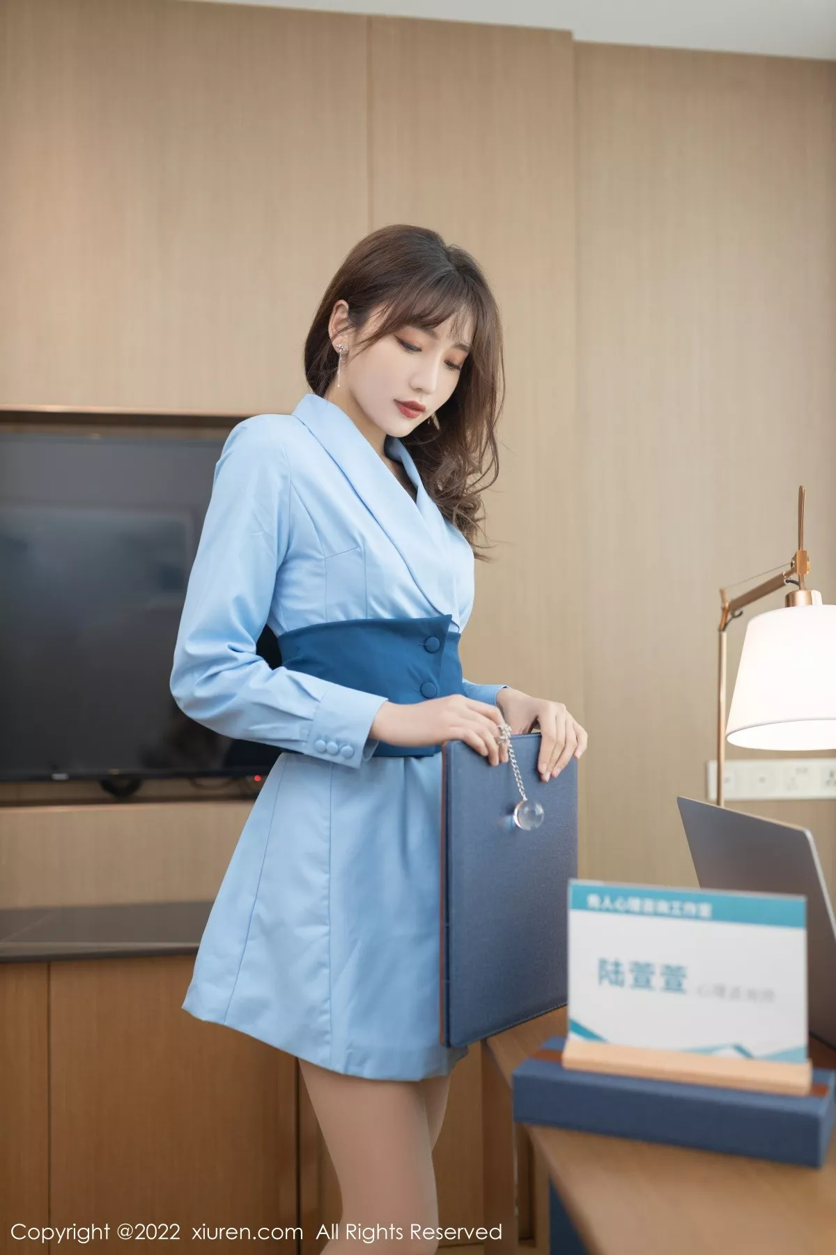 [XiuRen秀人网]第4461期陆萱萱写真 [82P]-002