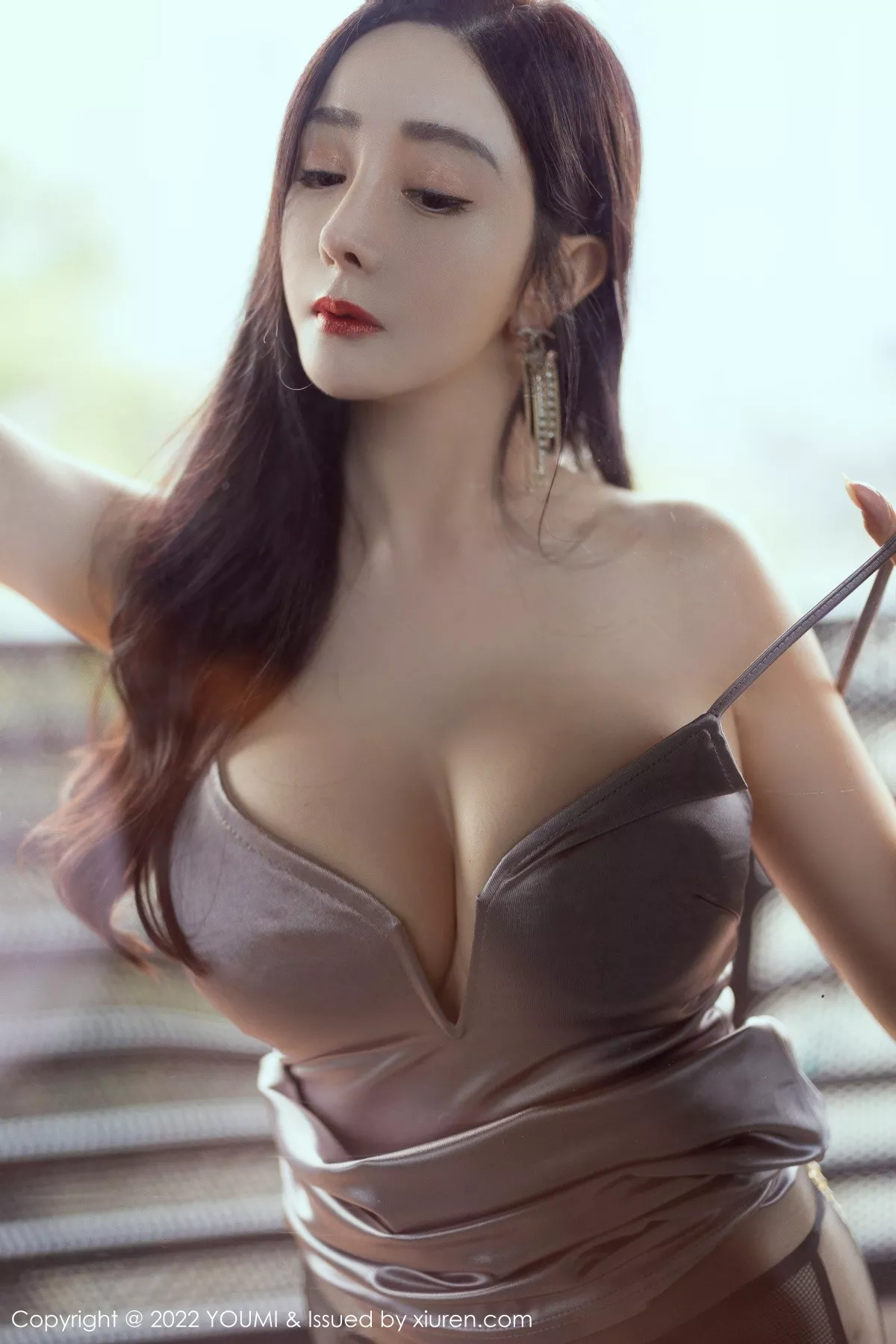[YouMi尤蜜荟]第741期允爾写真 [70P]-049