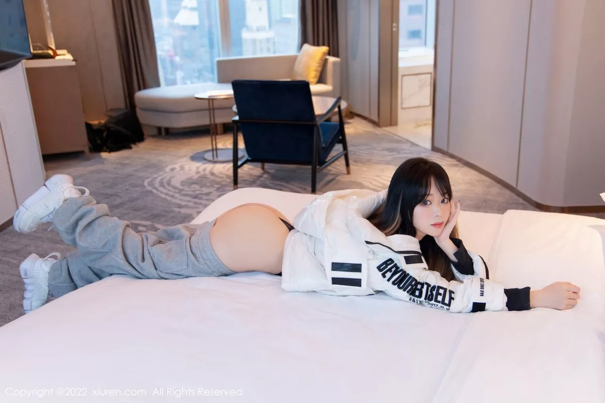 [XiuRen秀人网]第4470期奶瓶写真 [78P]-034