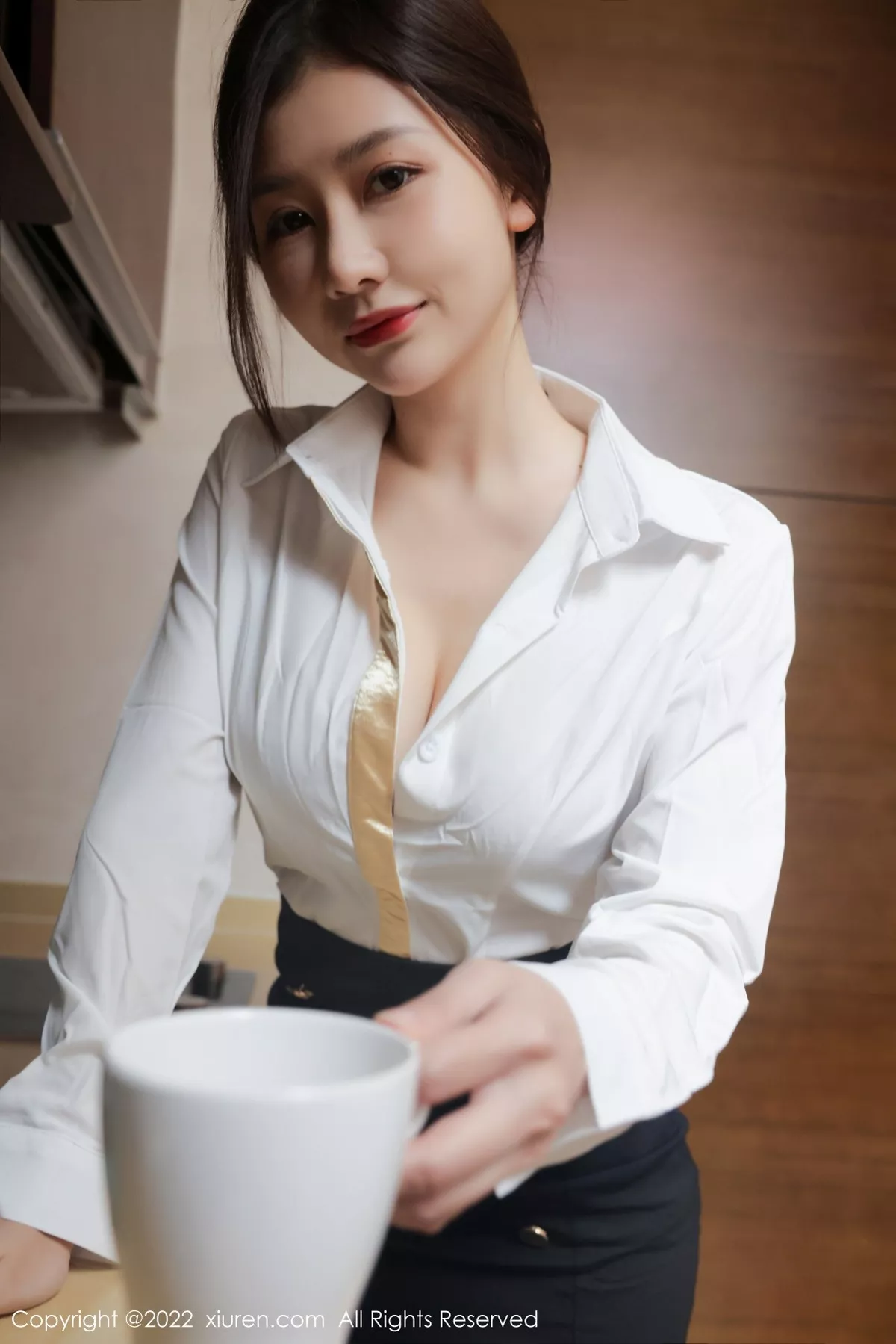 [XiuRen秀人网]第4472期尹甜甜写真 [82P]-006