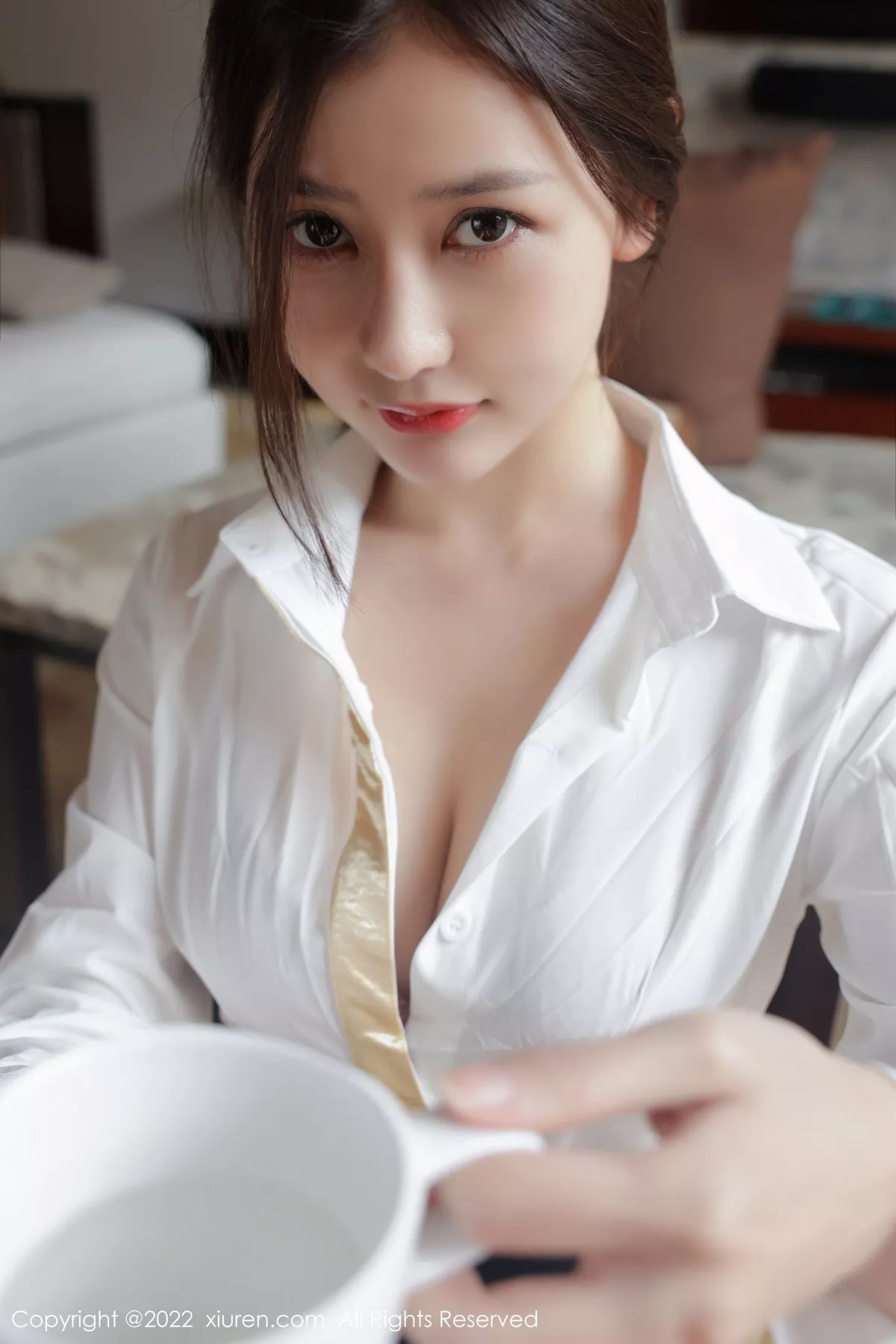 [XiuRen秀人网]第4472期尹甜甜写真 [82P]-008