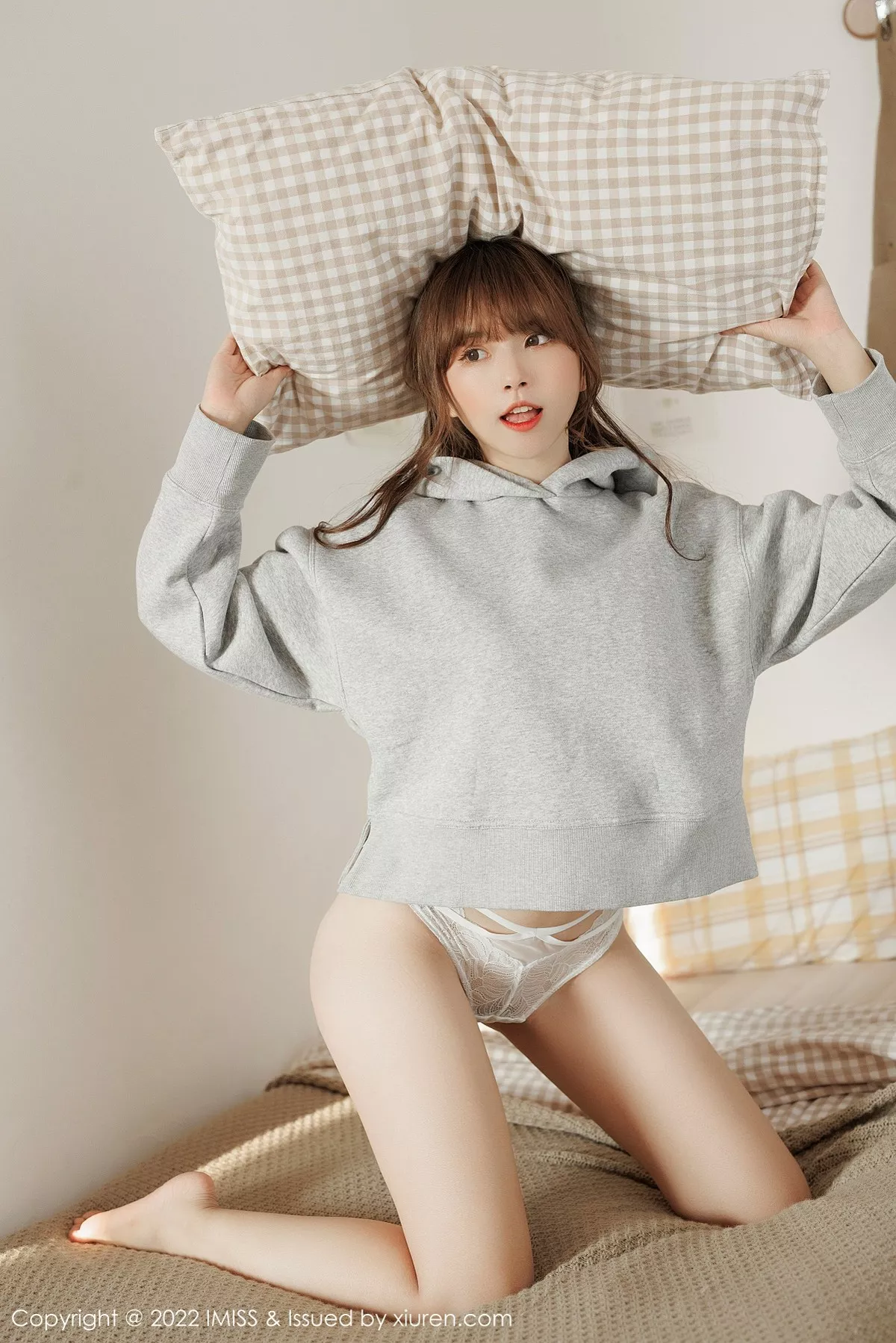 [Imiss爱蜜社]第653期张思允写真 [67P]-004
