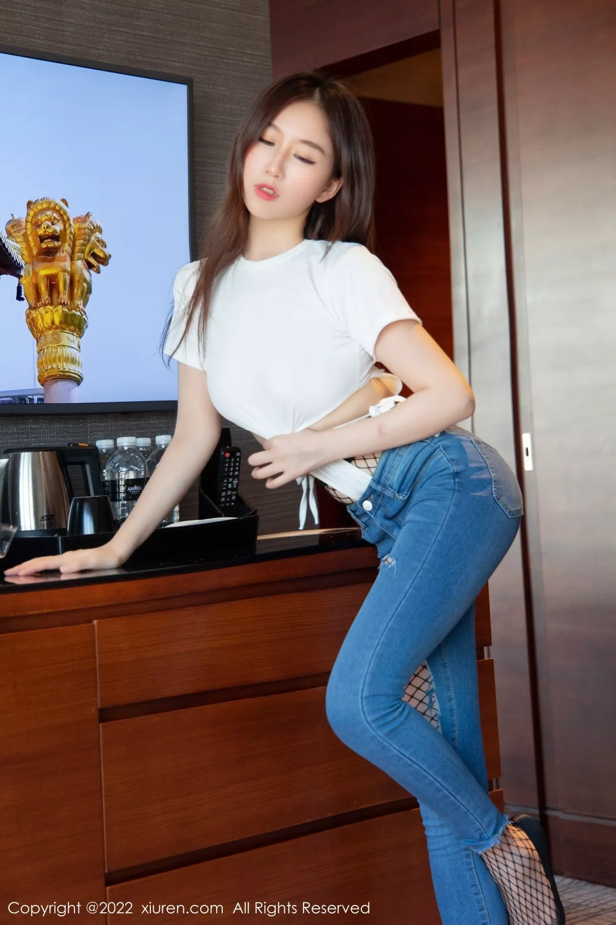 [XiuRen秀人网]第4481期月音瞳写真 [93P]-043