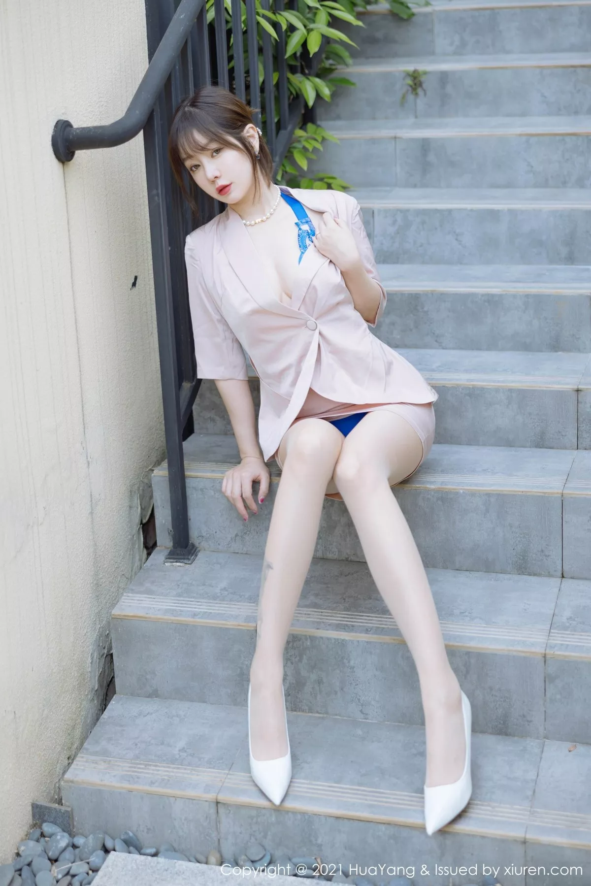 [HuaYang花漾]第476期王雨纯写真 [43P]-004