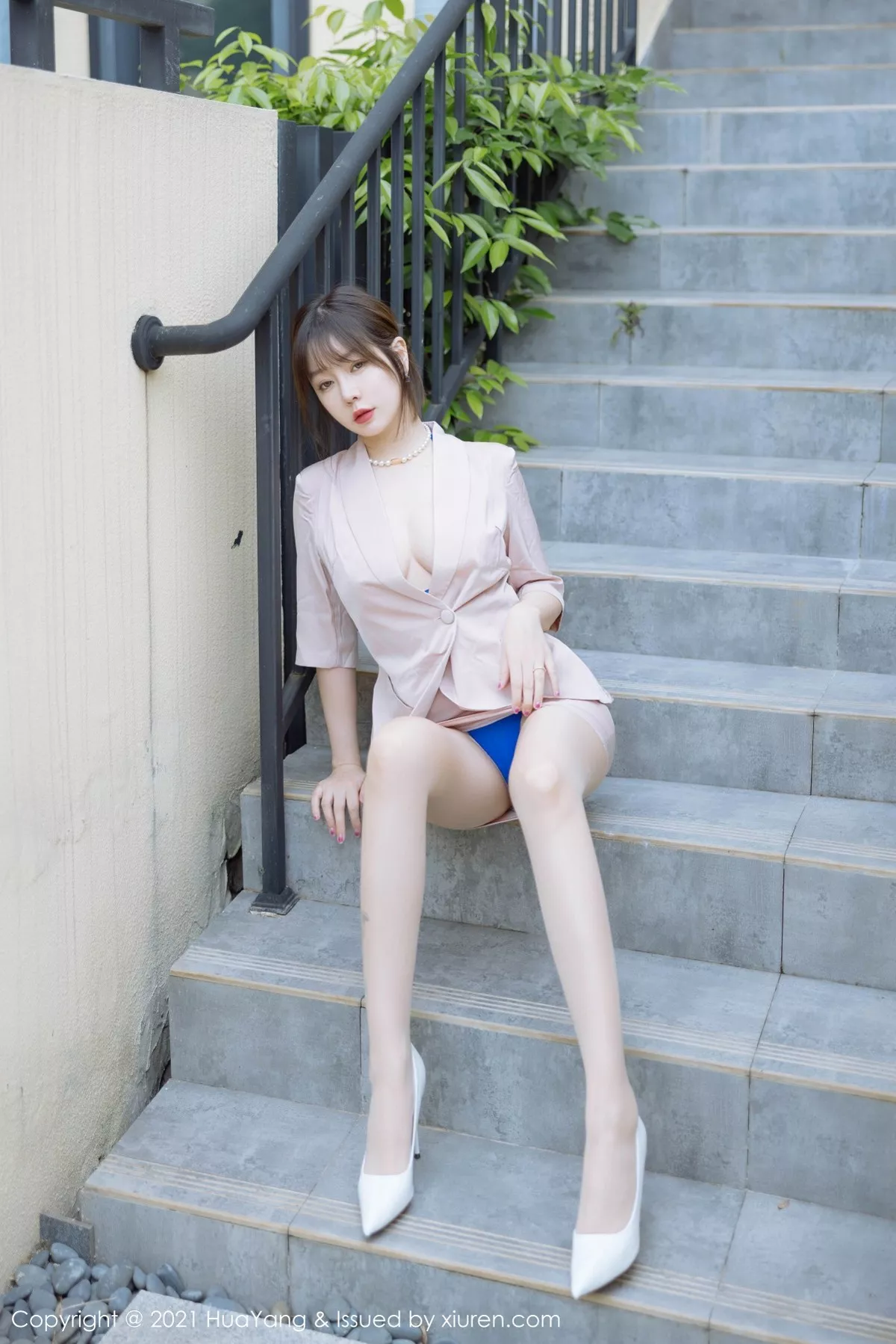[HuaYang花漾]第476期王雨纯写真 [43P]-023
