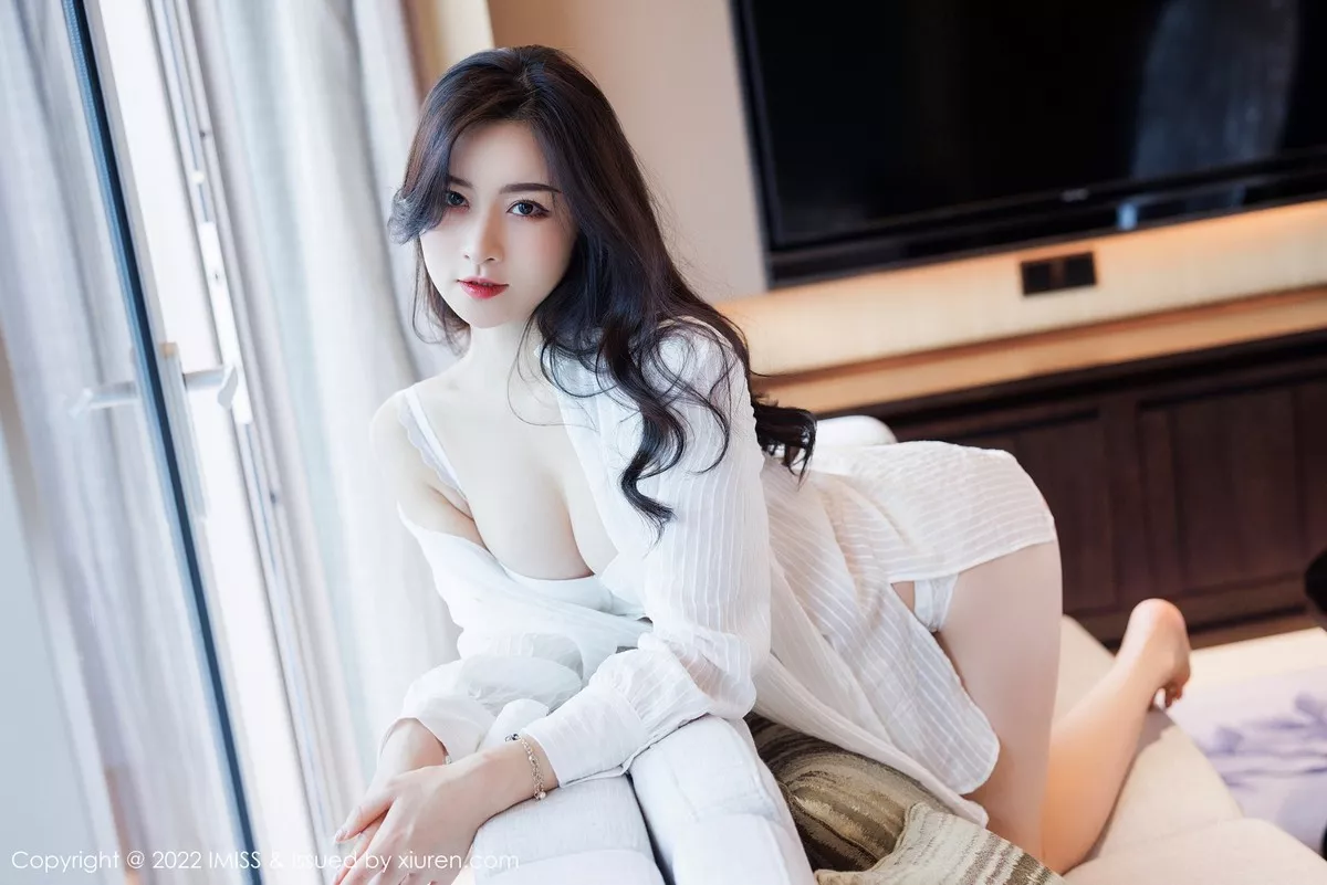 [Imiss爱蜜社]第656期Vanessa写真 [60P]-054