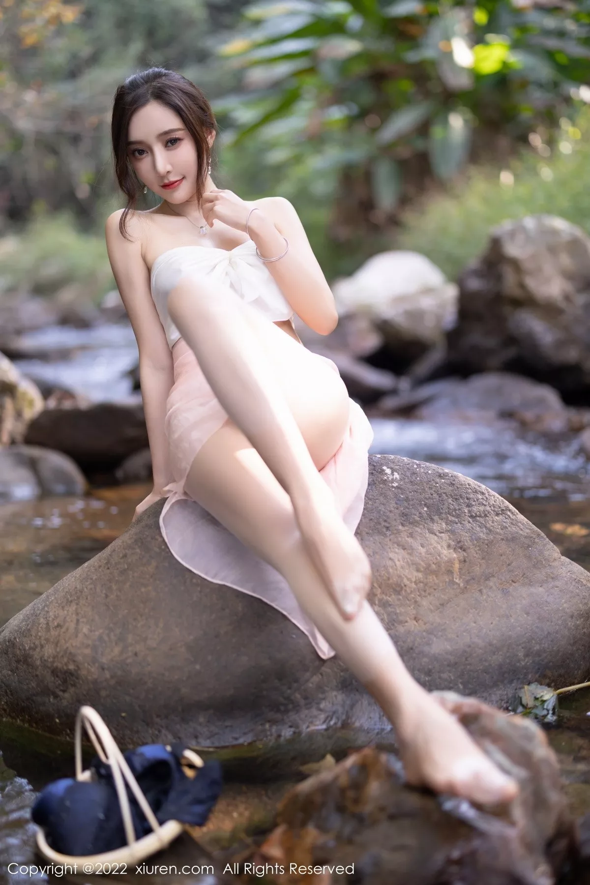[XiuRen秀人网]第4511期王馨瑶写真 [61P]-025