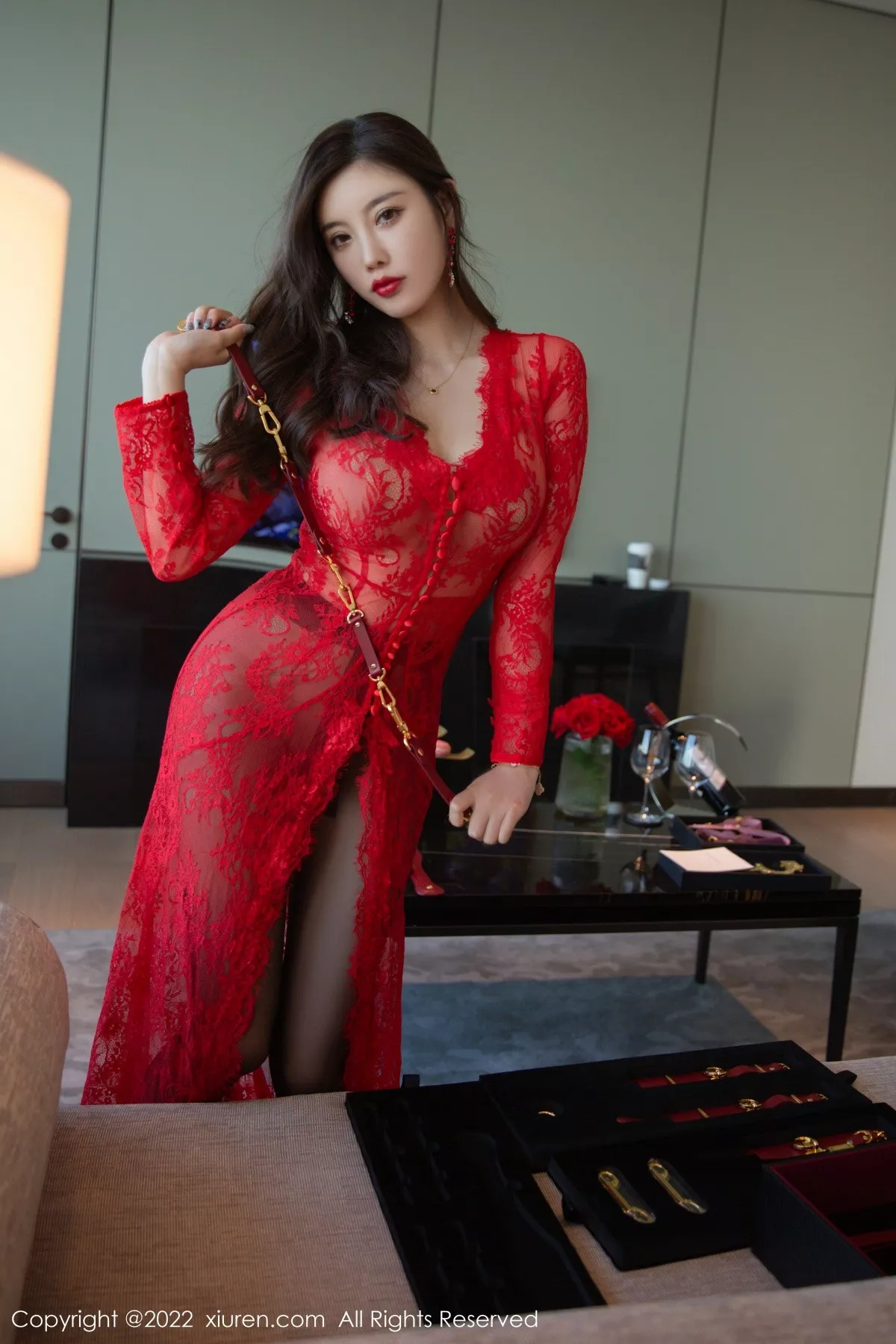 [XiuRen秀人网]第4516期杨晨晨写真 [84P]-010