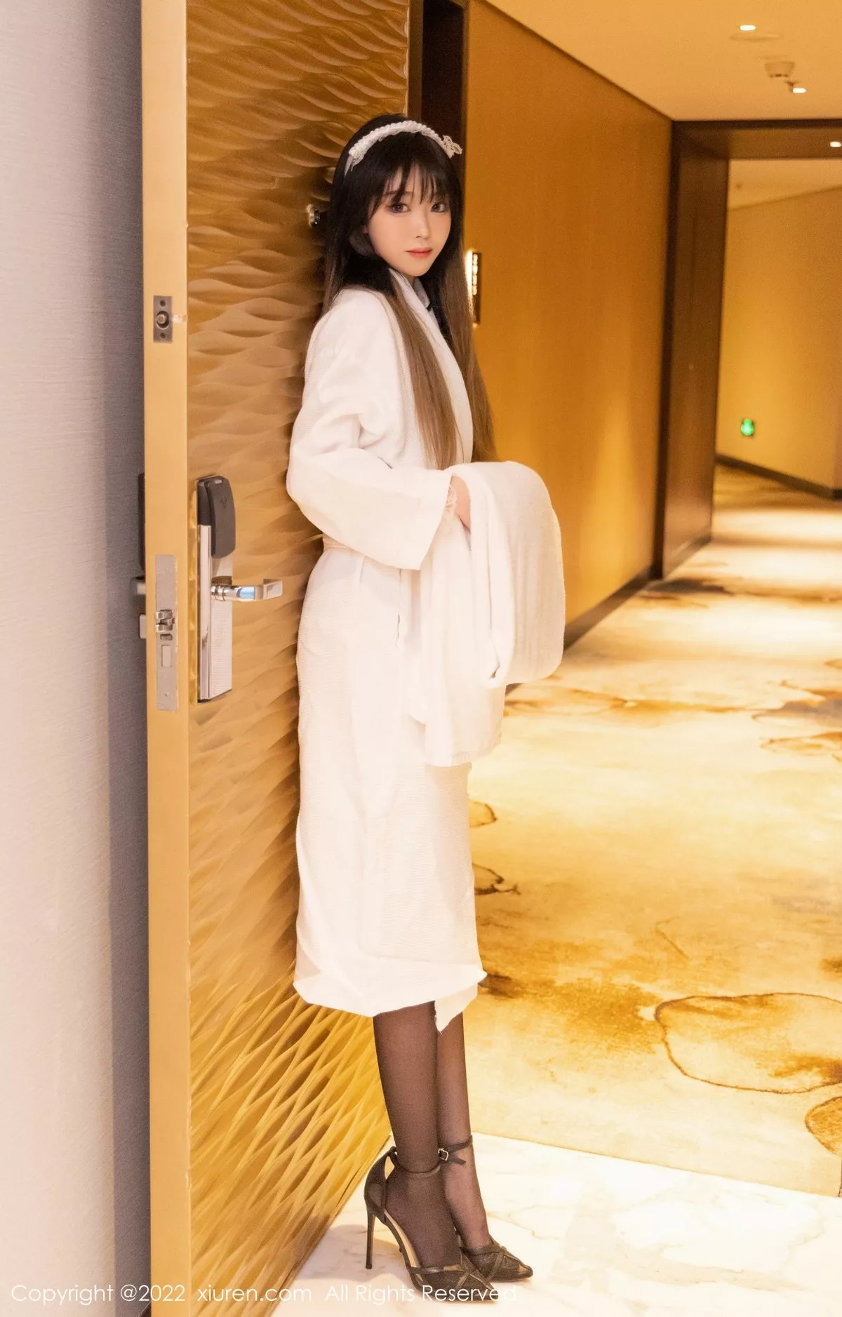 [XiuRen秀人网]第4535期奶瓶写真 [100P]-019