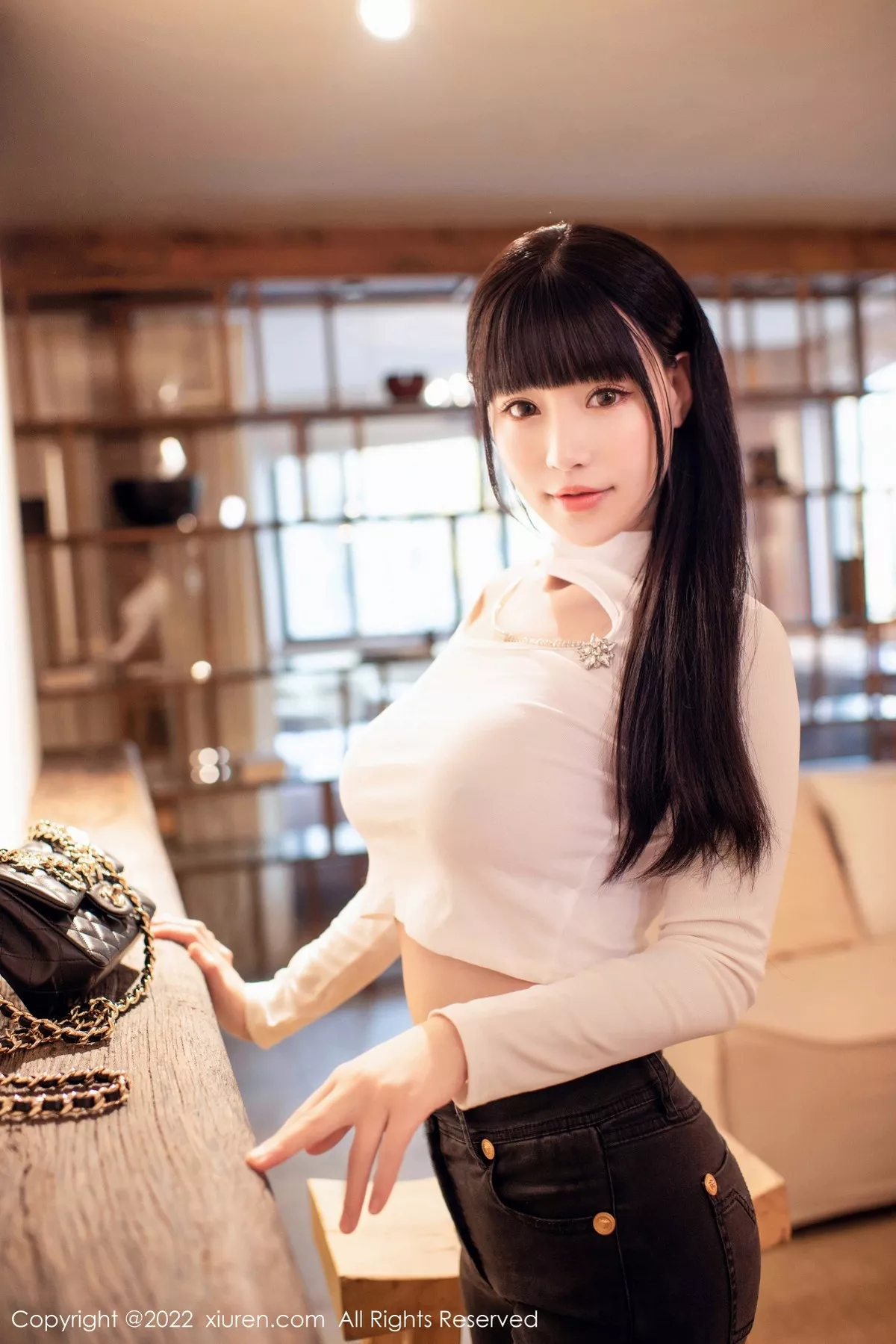 [XiuRen秀人网]第4548期朱可儿写真 [51P]-001