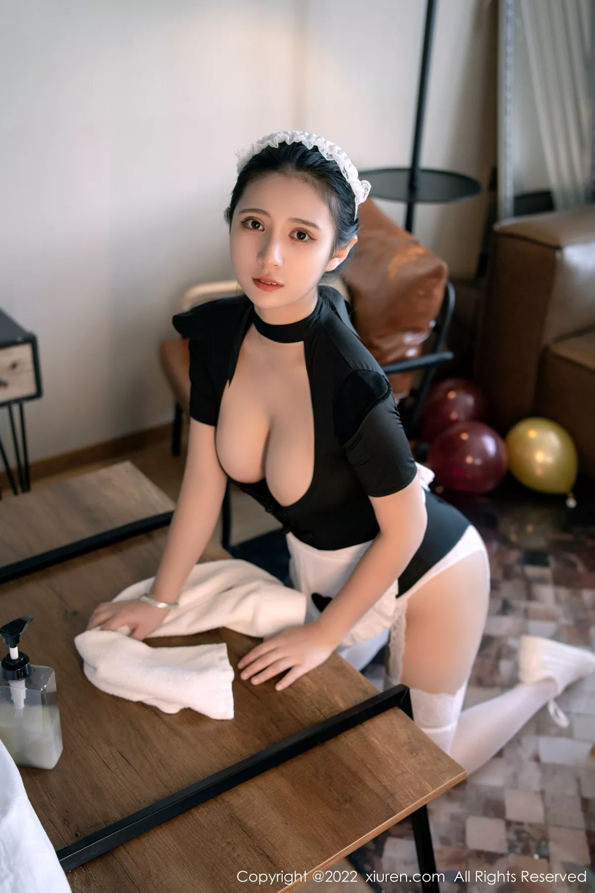 [XiuRen秀人网]第4554期久久写真 [56P]-012