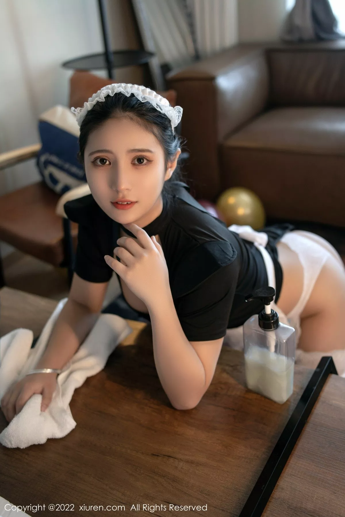 [XiuRen秀人网]第4554期久久写真 [56P]-040