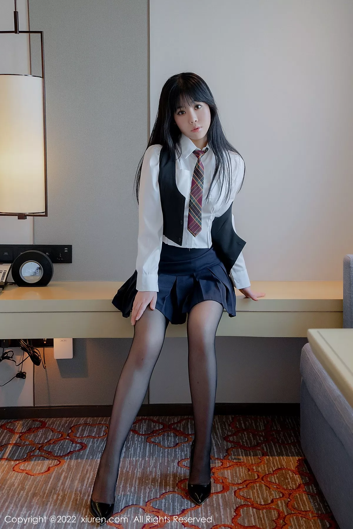 [XiuRen秀人网]第4558期徐媛媛写真 [51P]-003