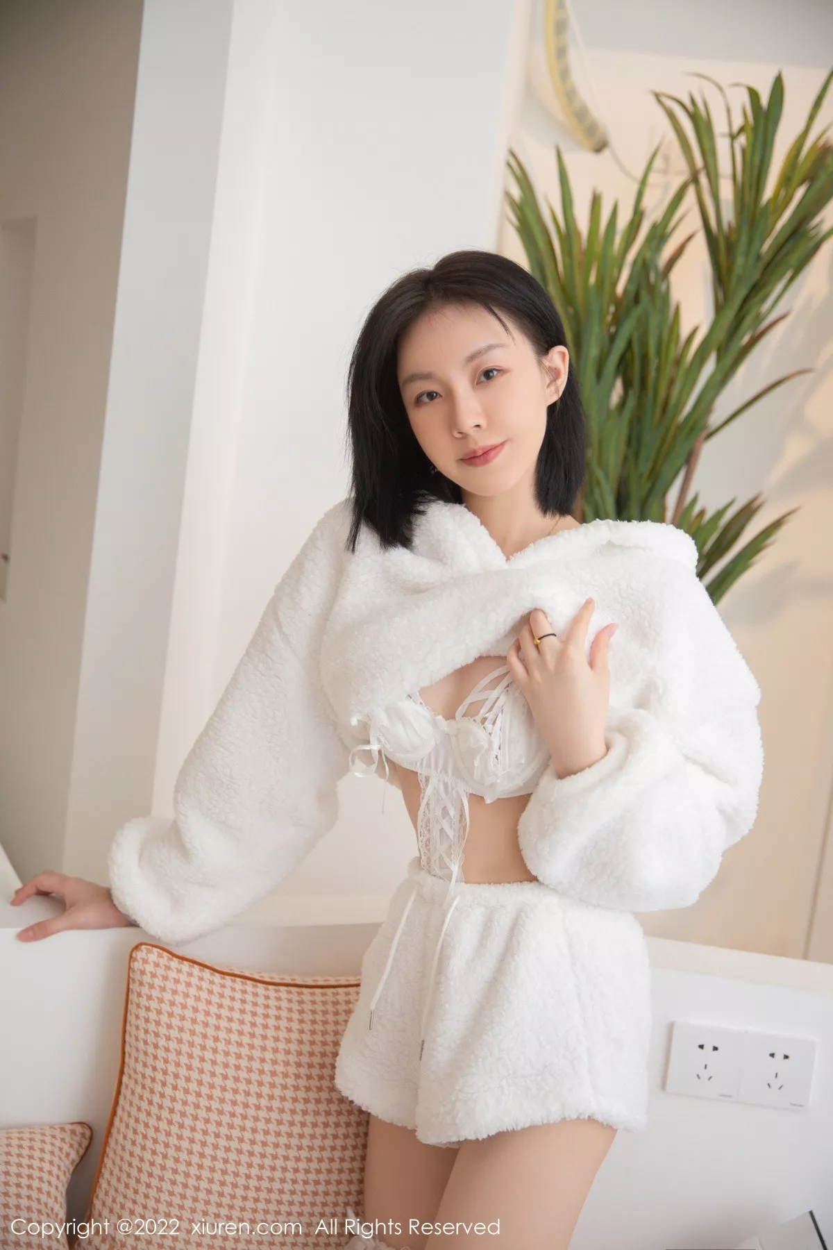 [XiuRen秀人网]第4569期一颗甜蛋黄写真 [67P]-058