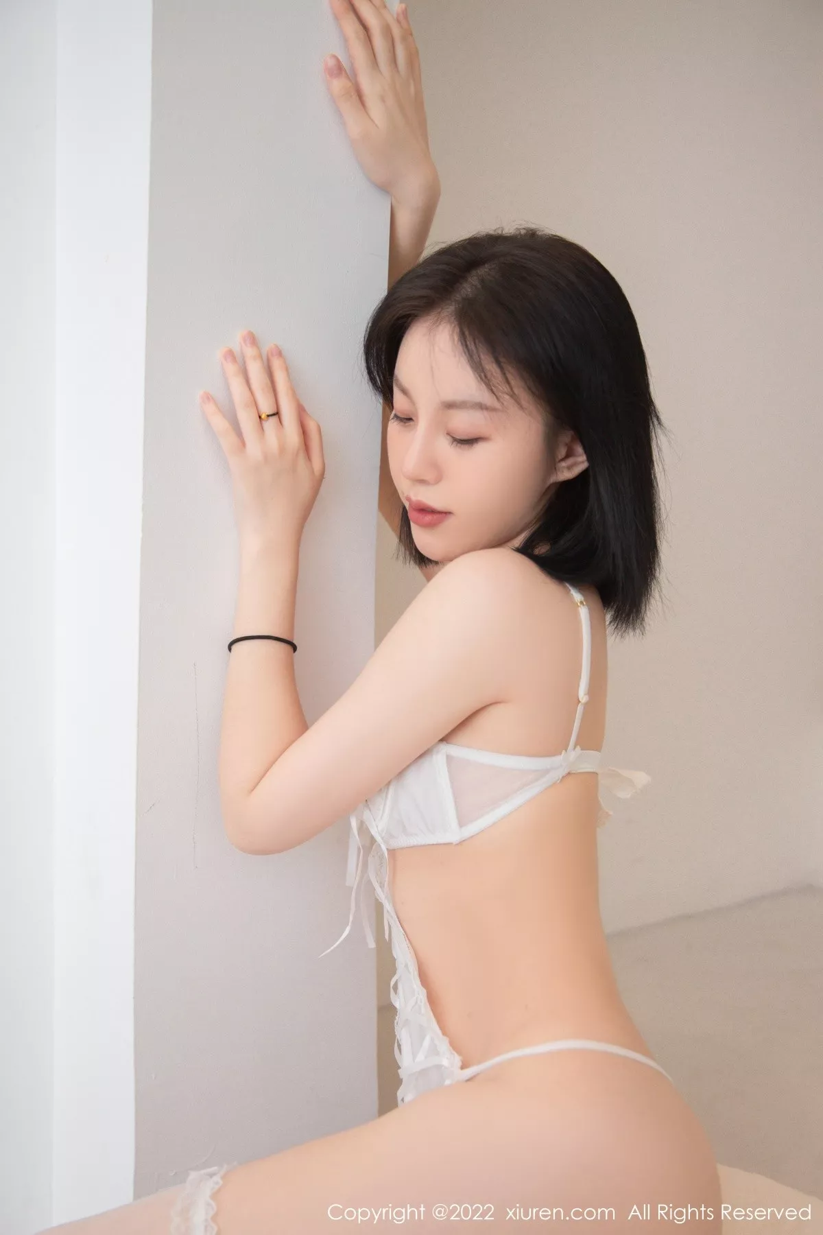 [XiuRen秀人网]第4569期一颗甜蛋黄写真 [67P]-001