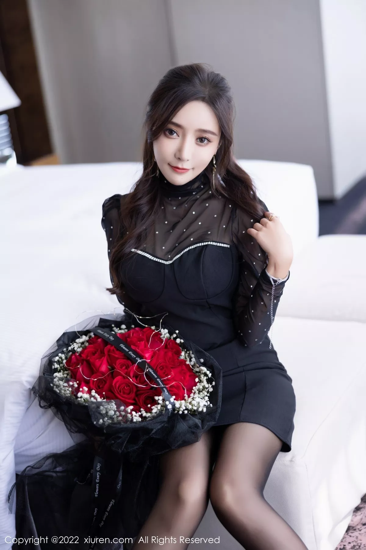 [XiuRen秀人网]第4574期王馨瑶写真 [64P]-005