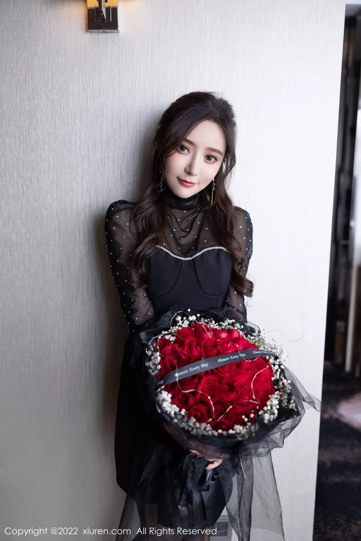 [XiuRen秀人网]第4574期王馨瑶写真 [64P]-003