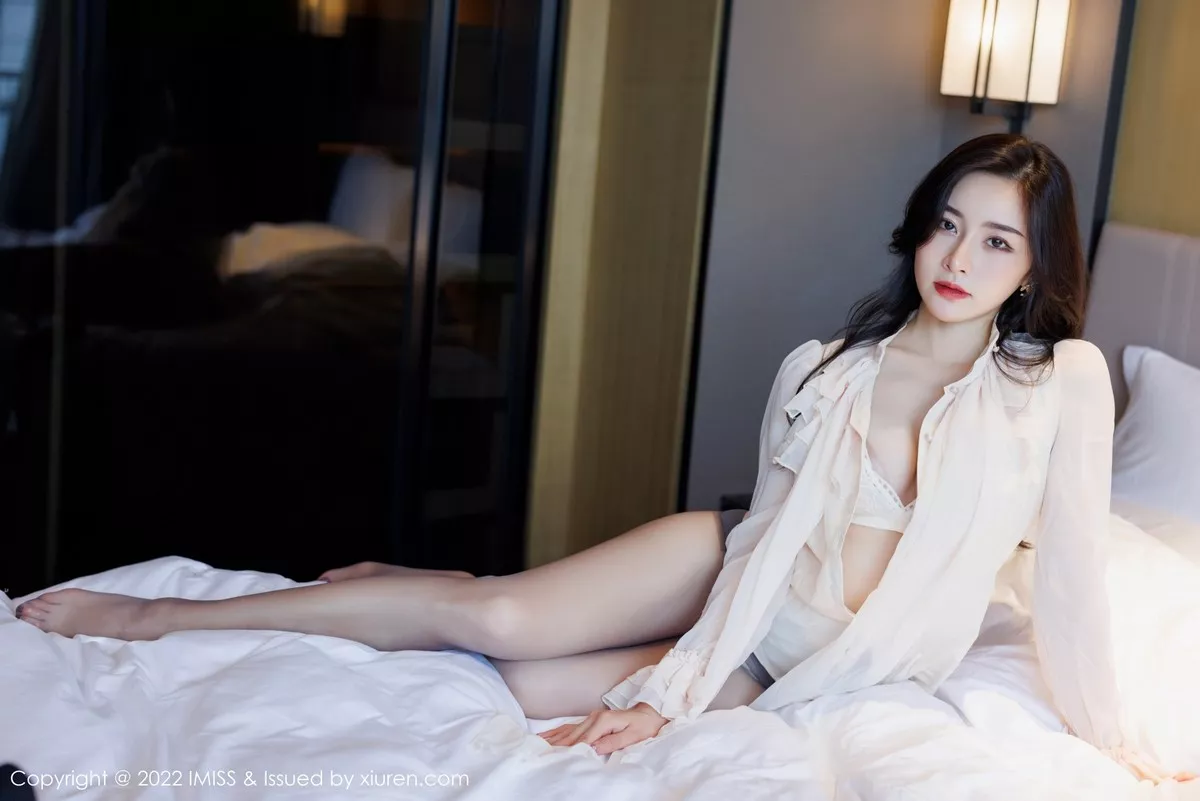 [Imiss爱蜜社]第664期Vanessa写真 [71P]-048