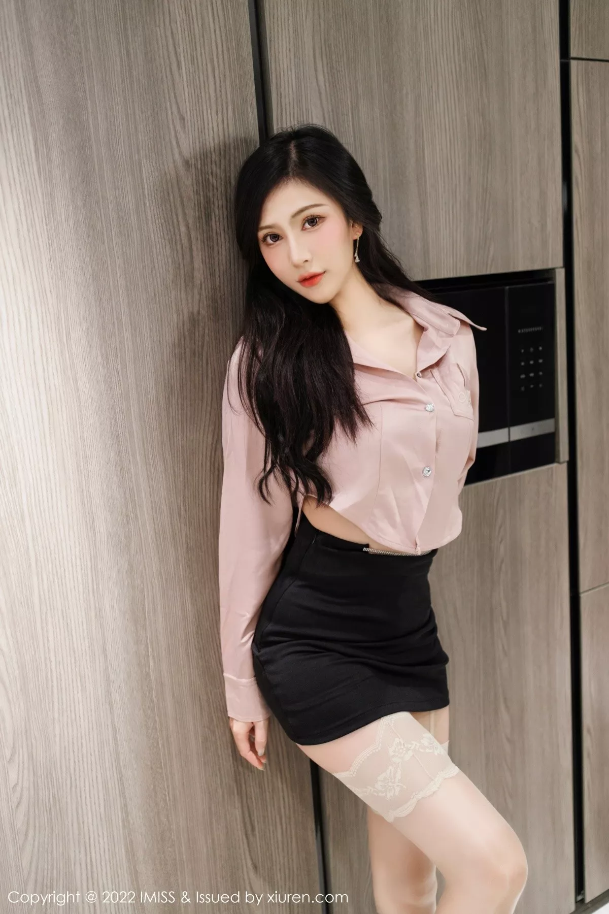 [Imiss爱蜜社]第654期Lavinia写真 [45P]-001