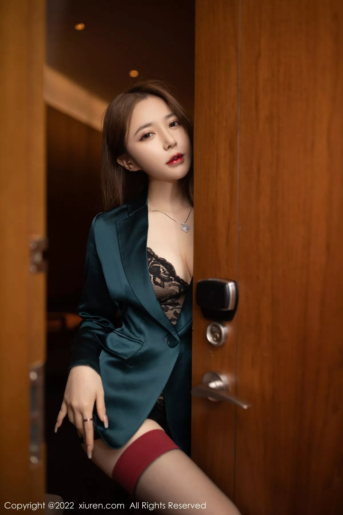 [XiuRen秀人网]第4497期鱼子酱写真 [83P]-037