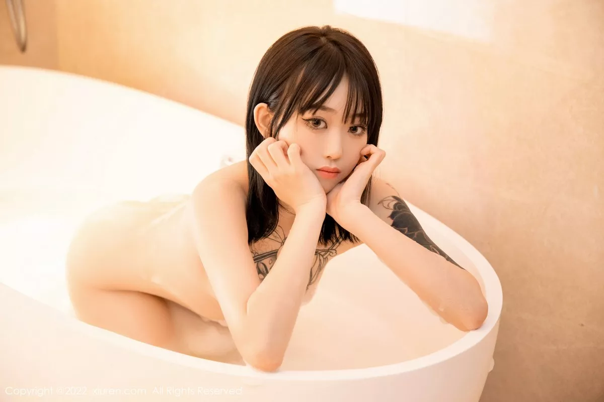 [XiuRen秀人网]第4664期奶瓶写真 [77P]-055