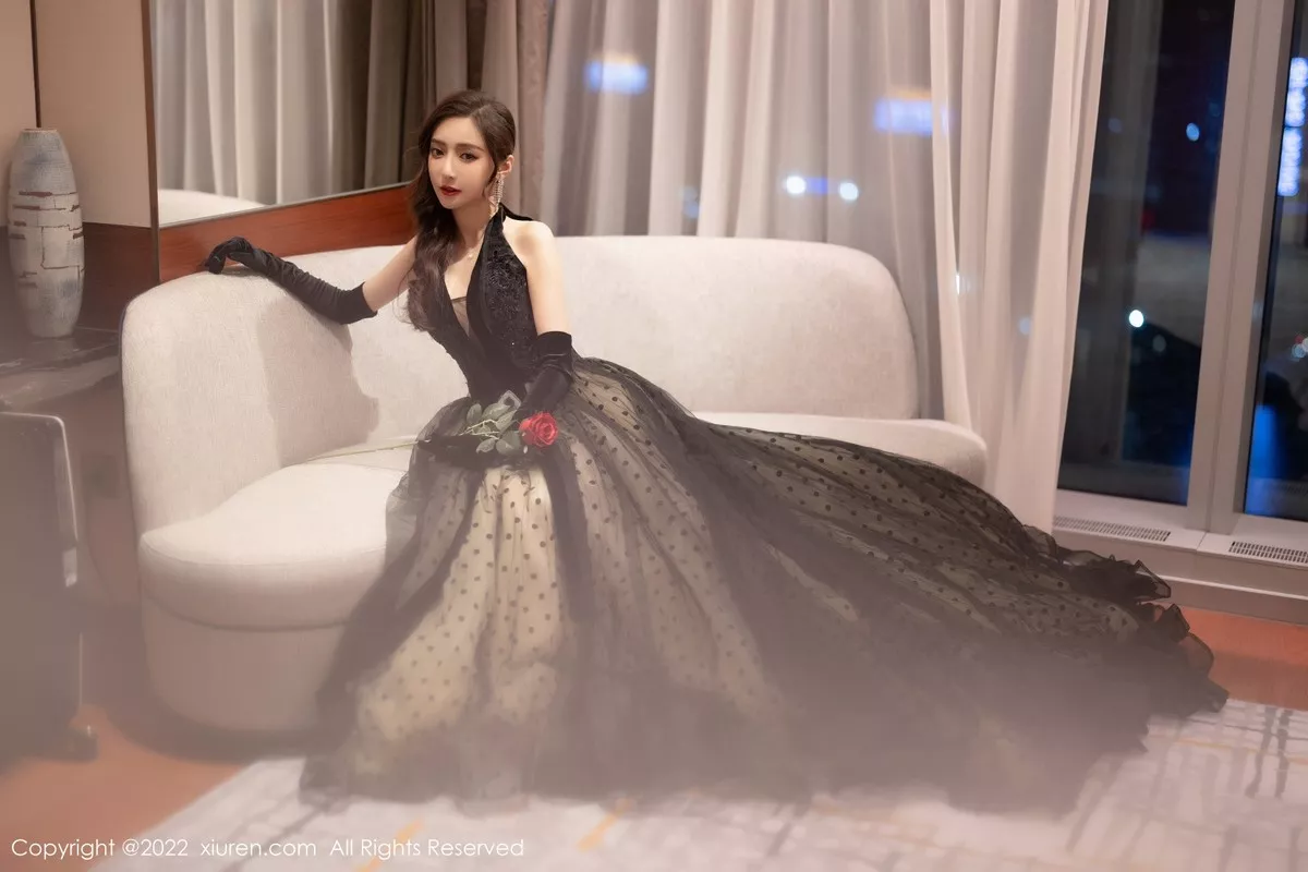 [XiuRen秀人网]第4673期王馨瑶写真 [70P]-037